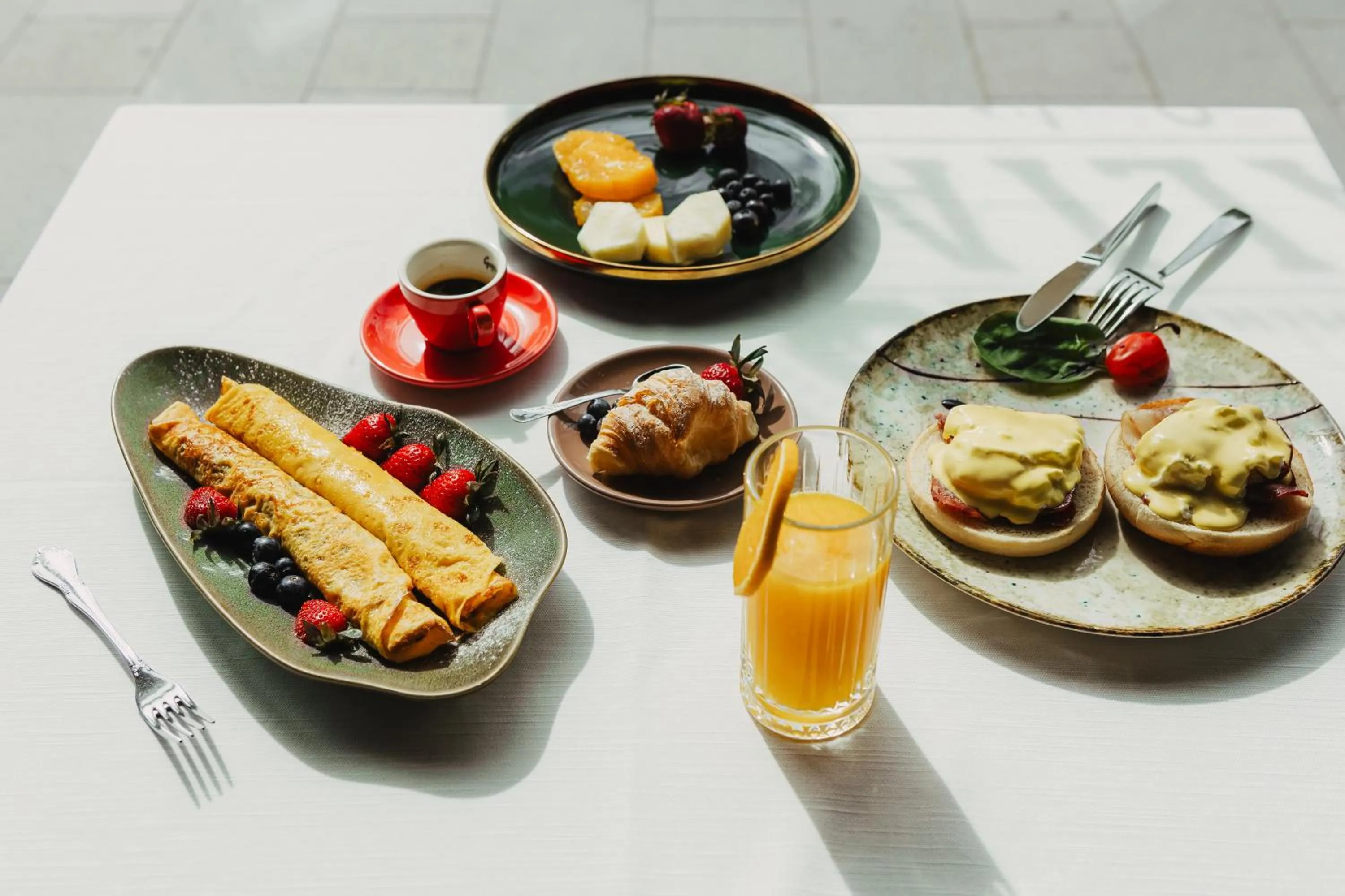 Breakfast in Hotel Platinia