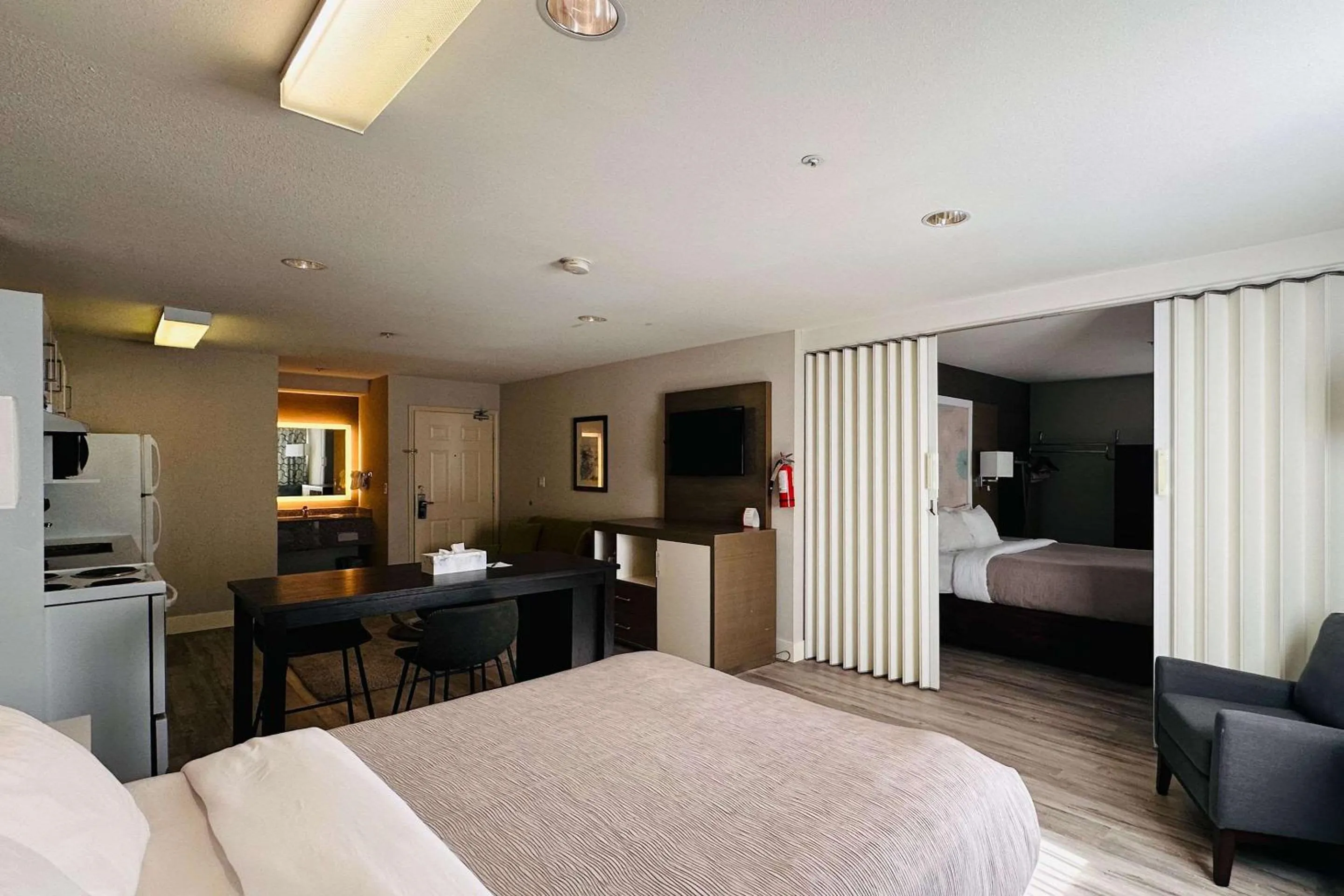 Bedroom, Bed in Quality Inn