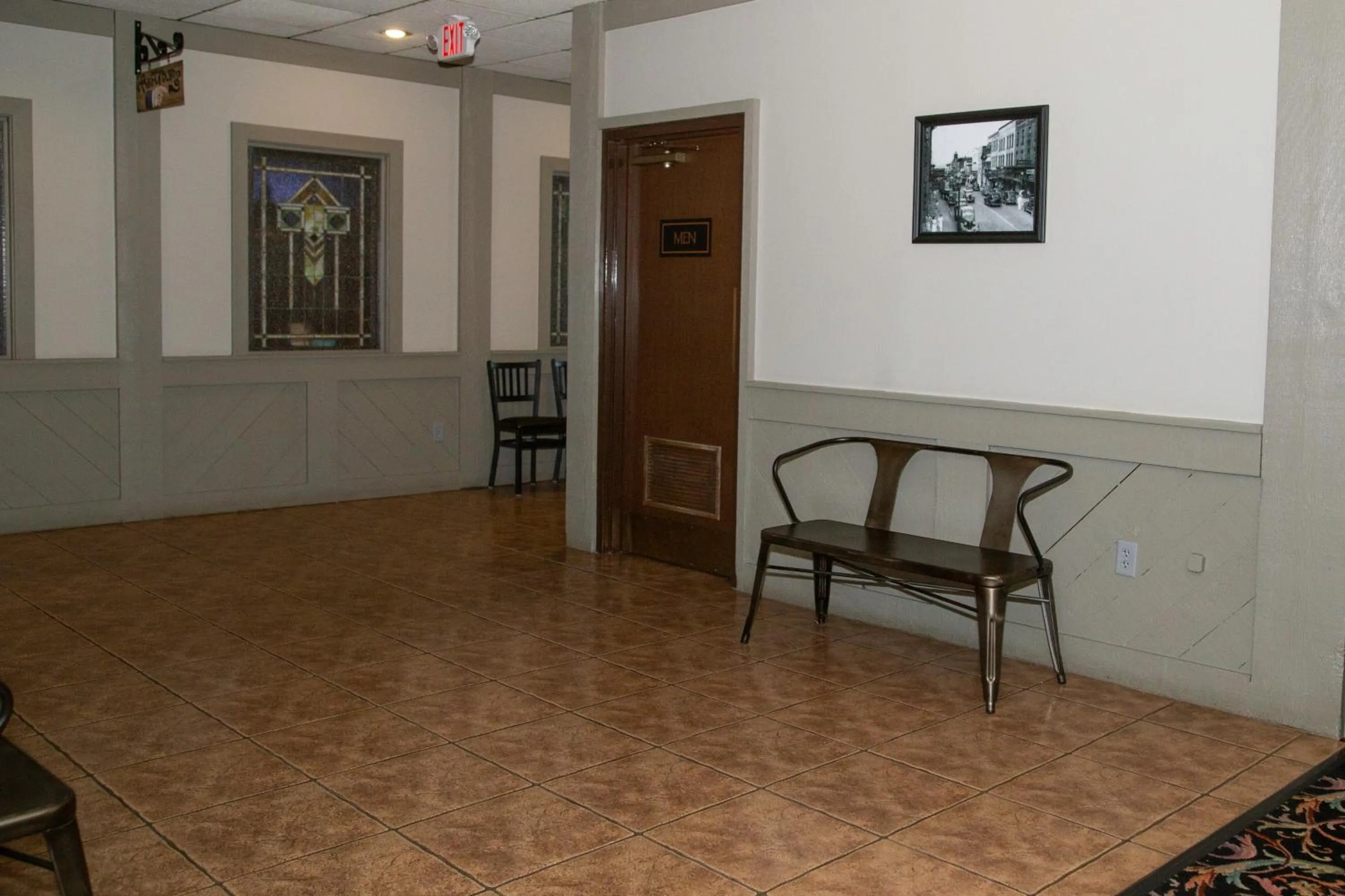 Seating area in The Stables Inn & Suites