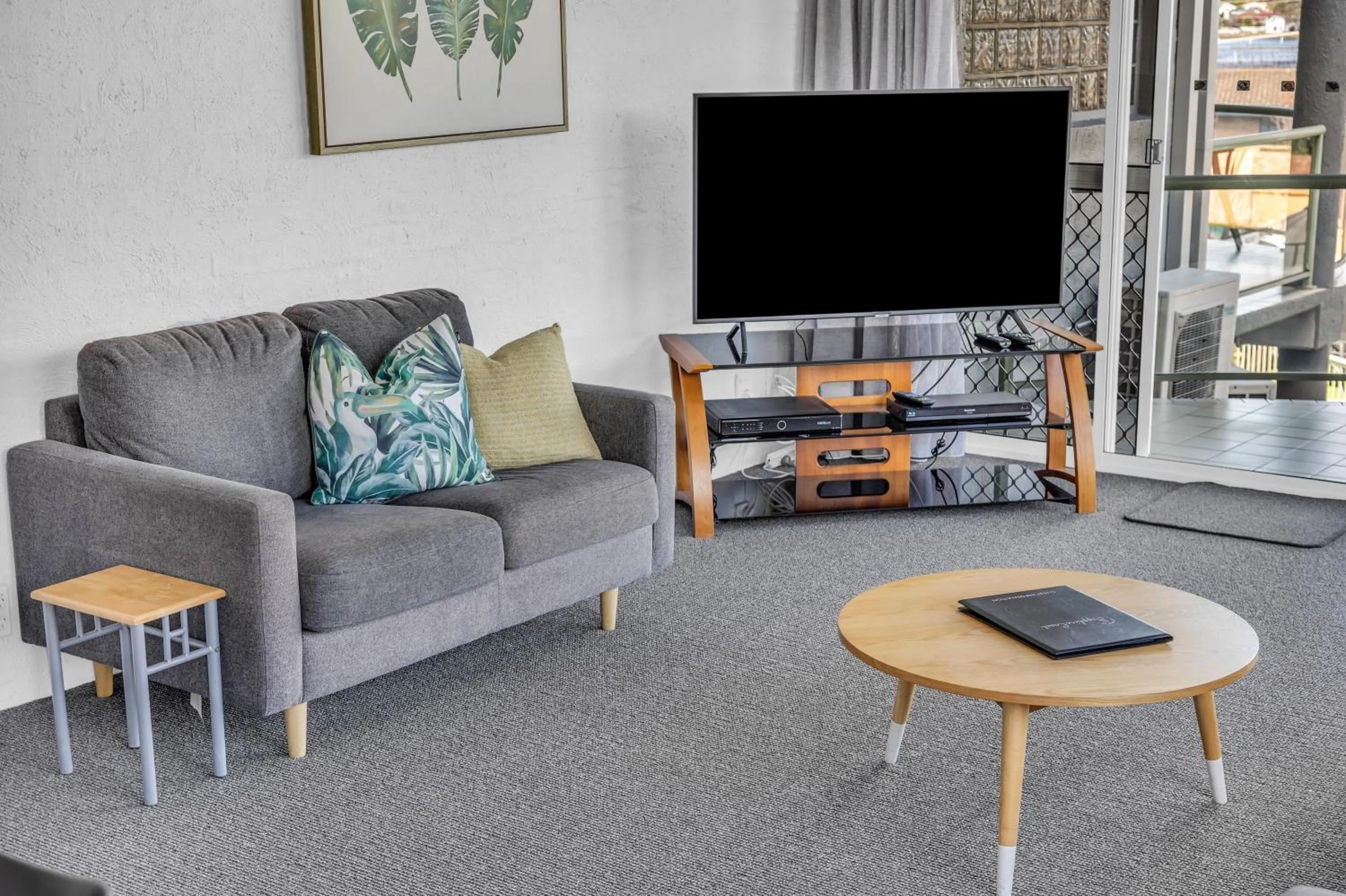 TV and multimedia in The Palms Apartments