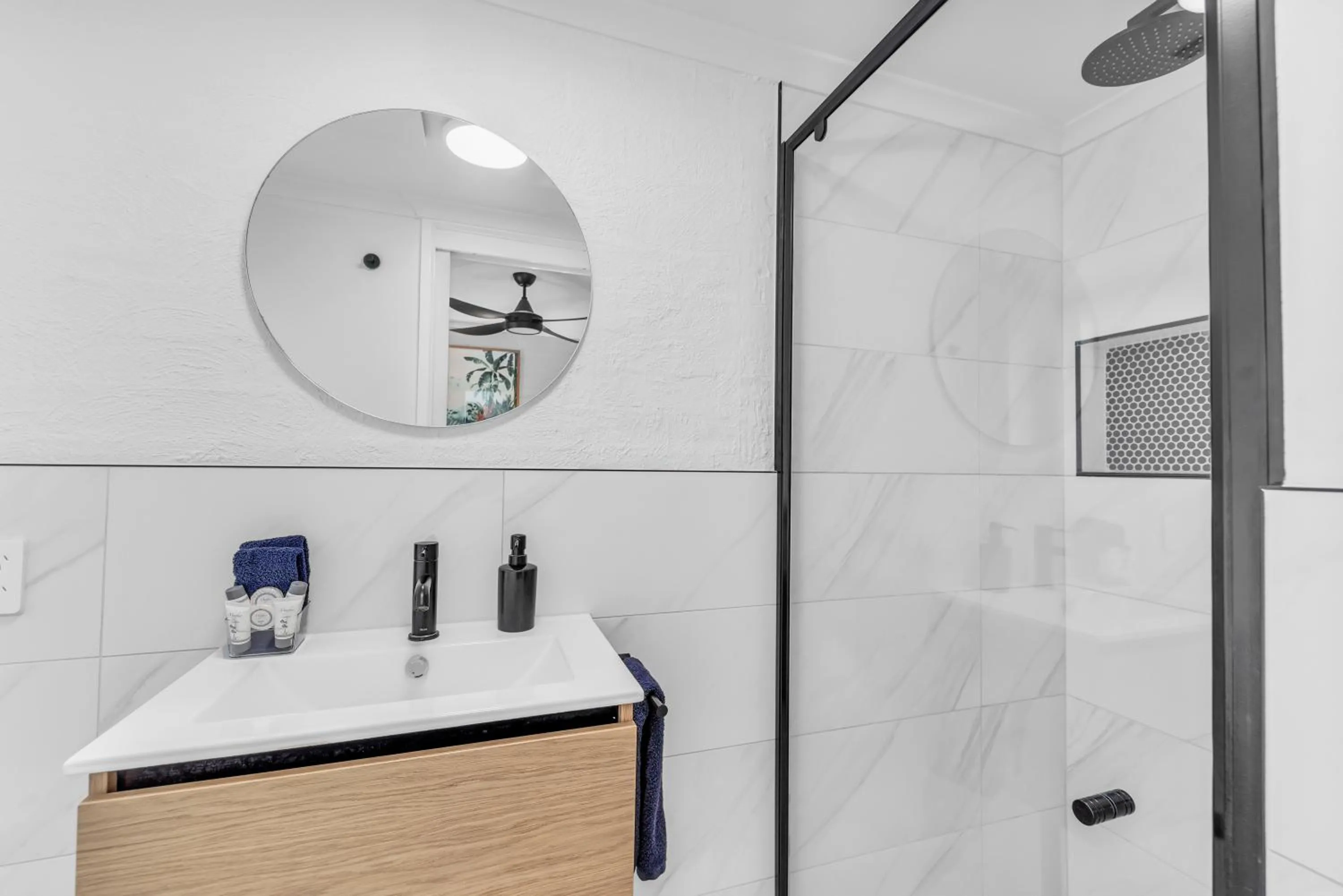 Bathroom in The Palms Apartments