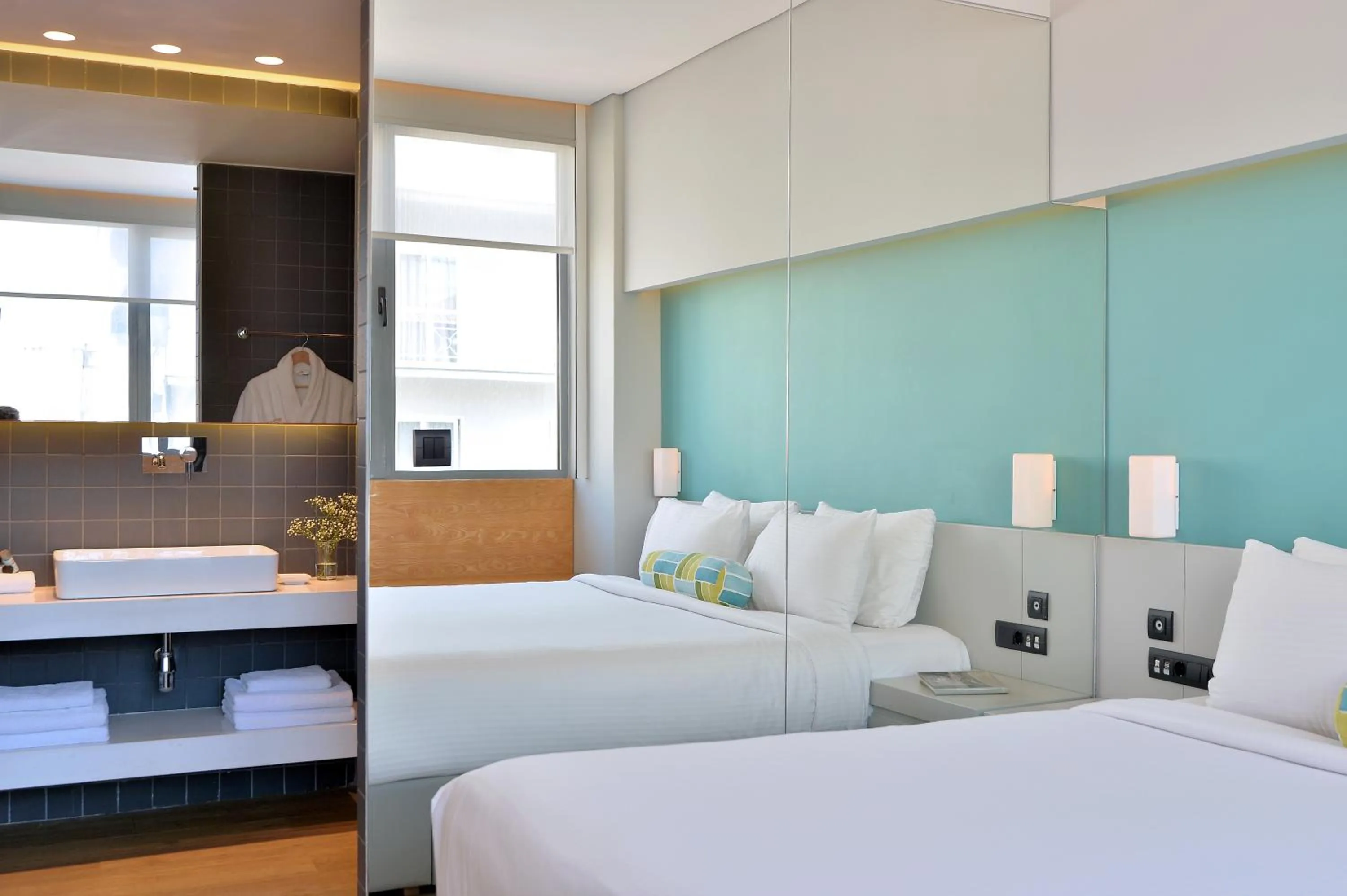 Bed in Athenaeum K 29