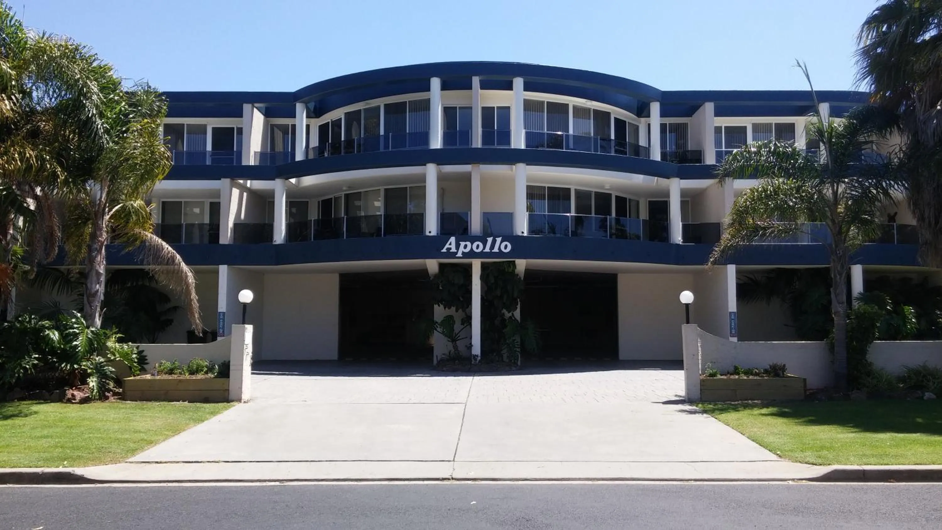 Property building in Apollo Apartments Merimbula