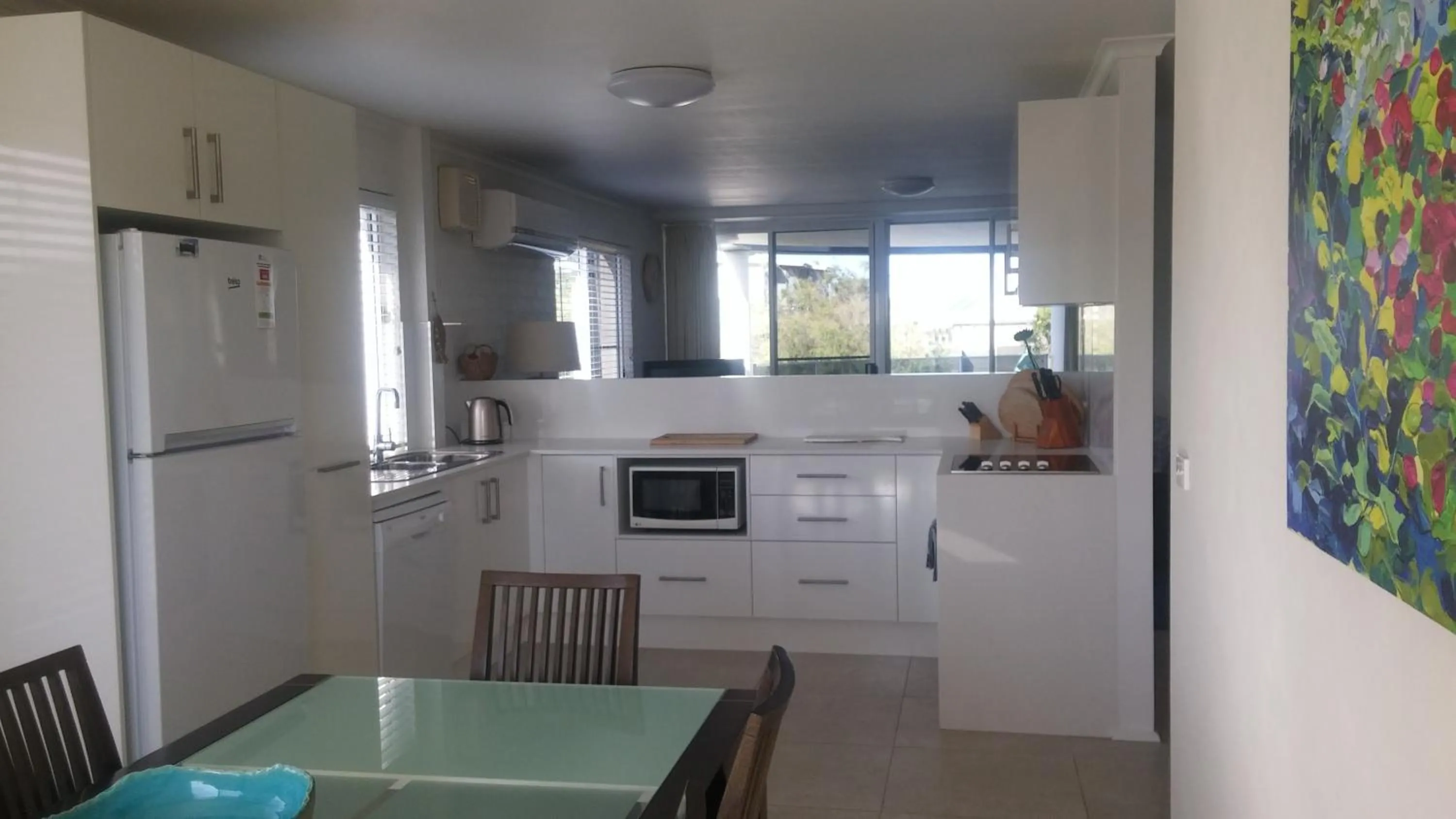 Kitchen or kitchenette in Apollo Apartments Merimbula
