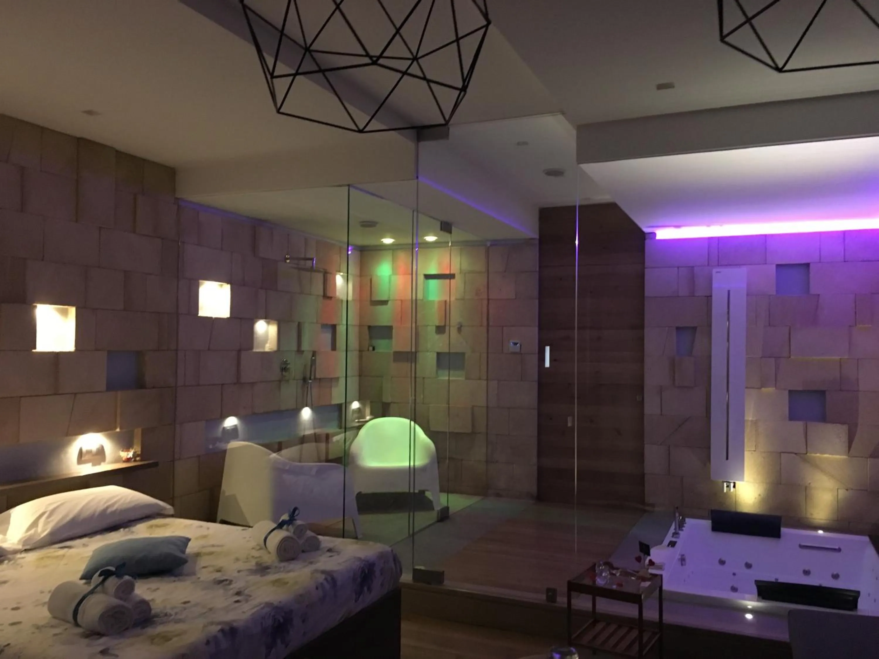 Bed in Mater Aquae