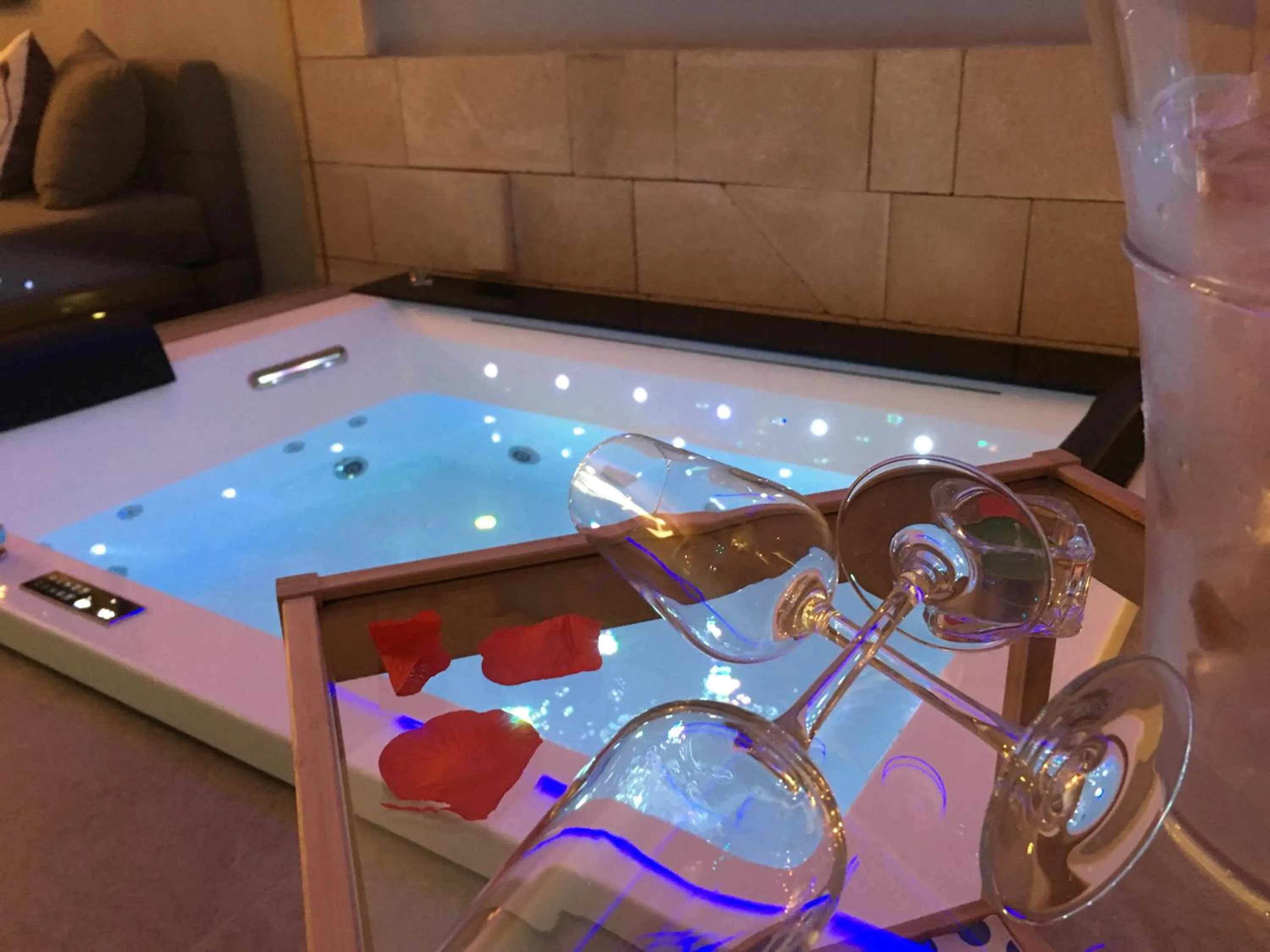 Hot Tub in Mater Aquae