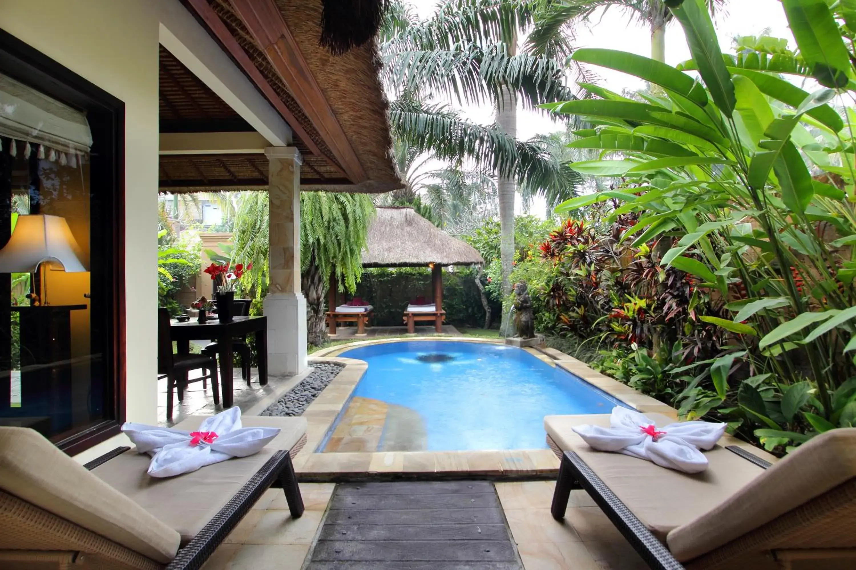 Swimming pool in FuramaXclusive Resort & Villas, Ubud Swimming pool in FuramaXclusive Resort & Villas, Ubud
