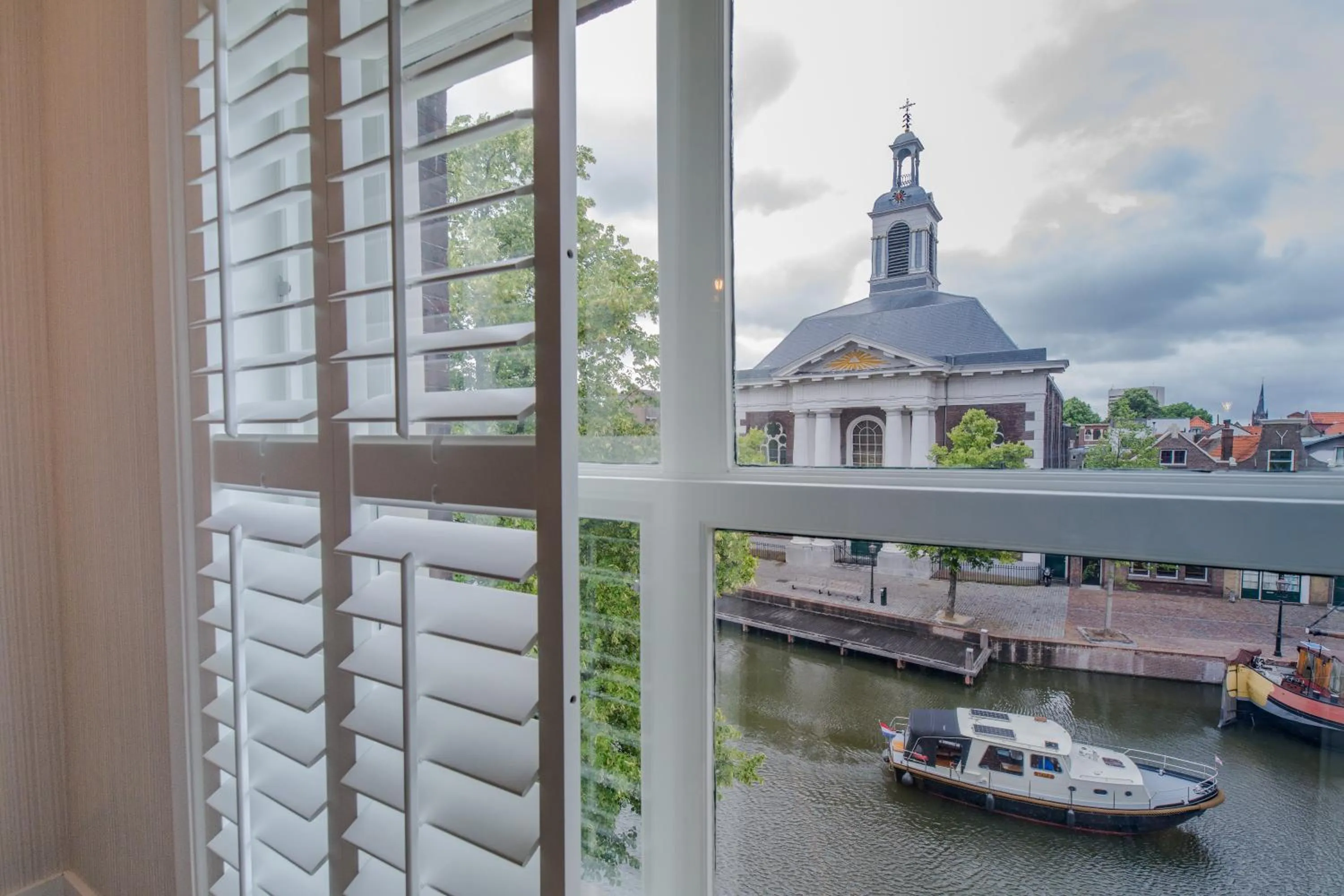 Nearby landmark in Stadsvilla Mout Rotterdam-Schiedam