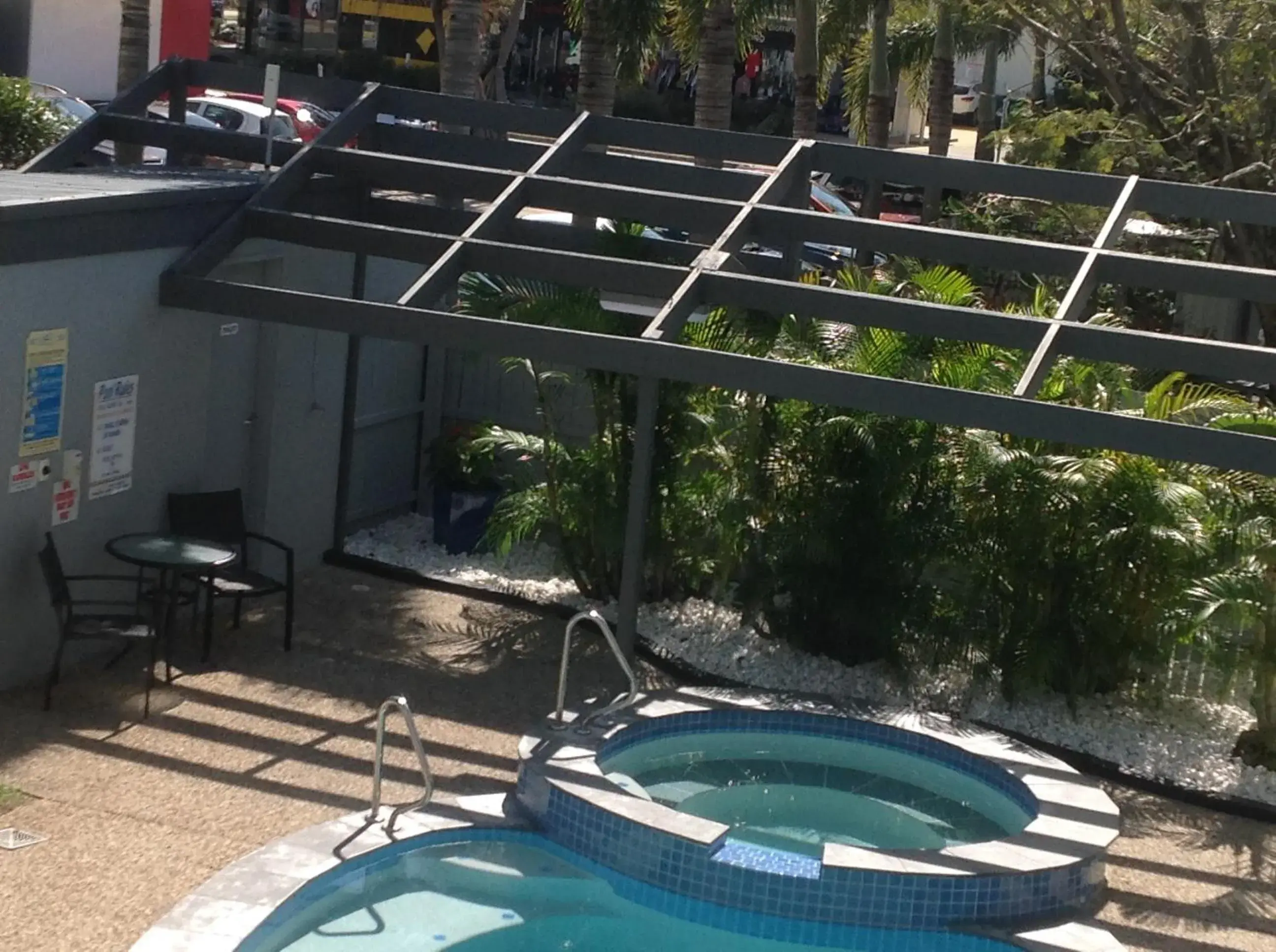 Hot Tub in Beachside Mooloolaba Hot Tub in Beachside Mooloolaba