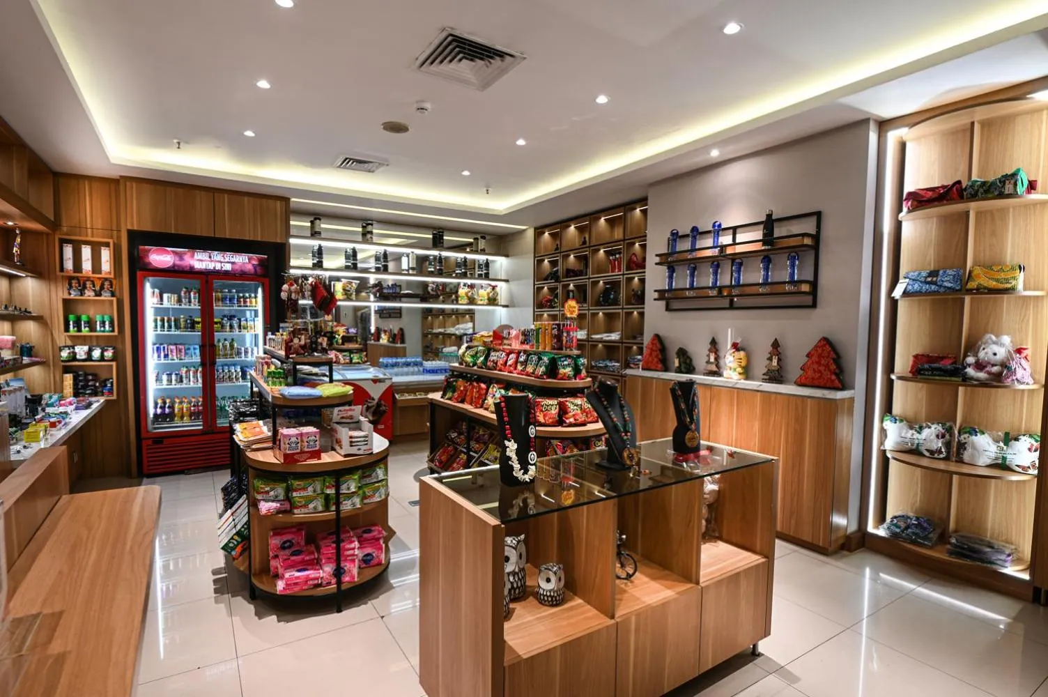 On-site shops in Hotel Borobudur Jakarta