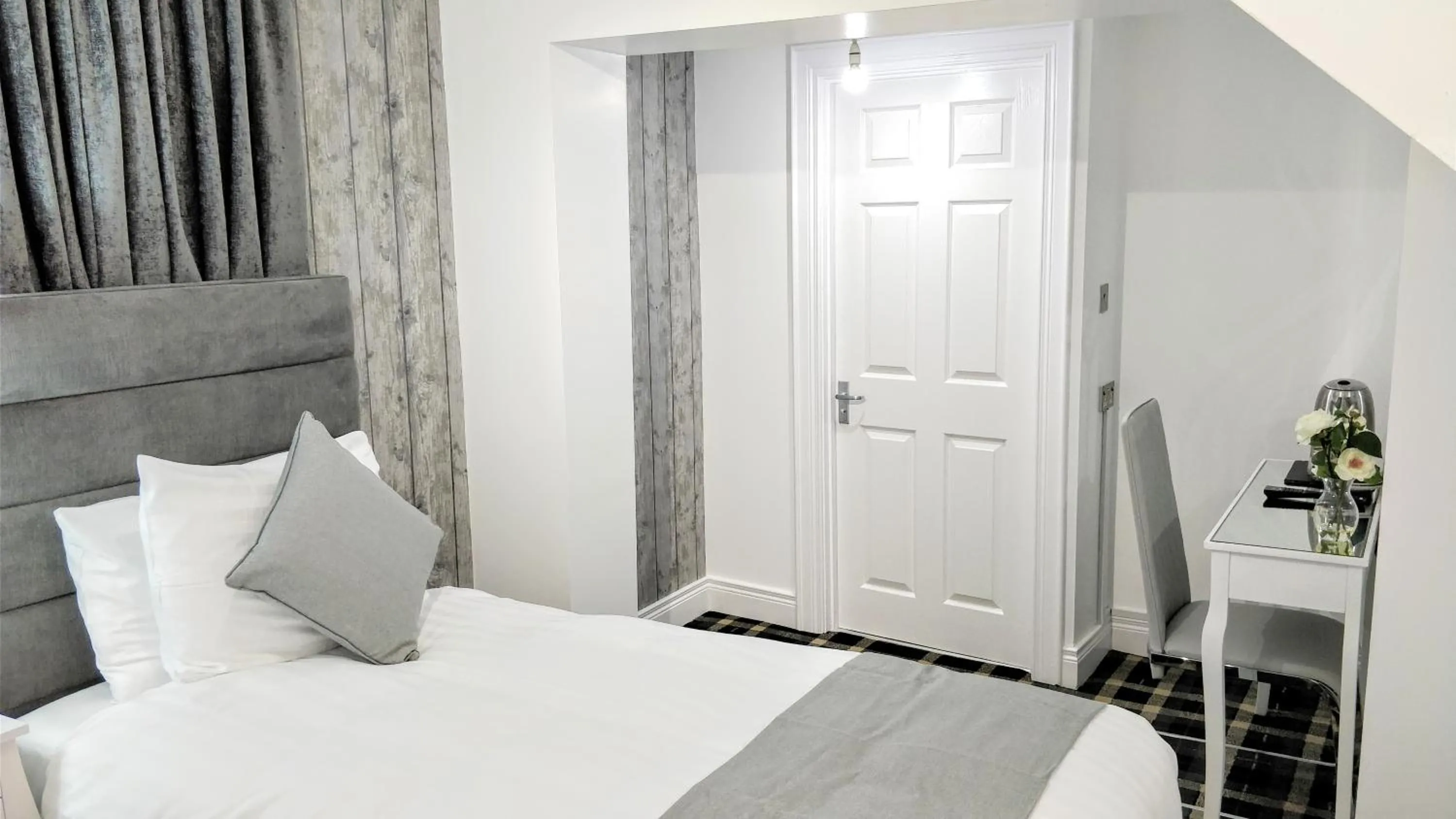 Bed in Number 4