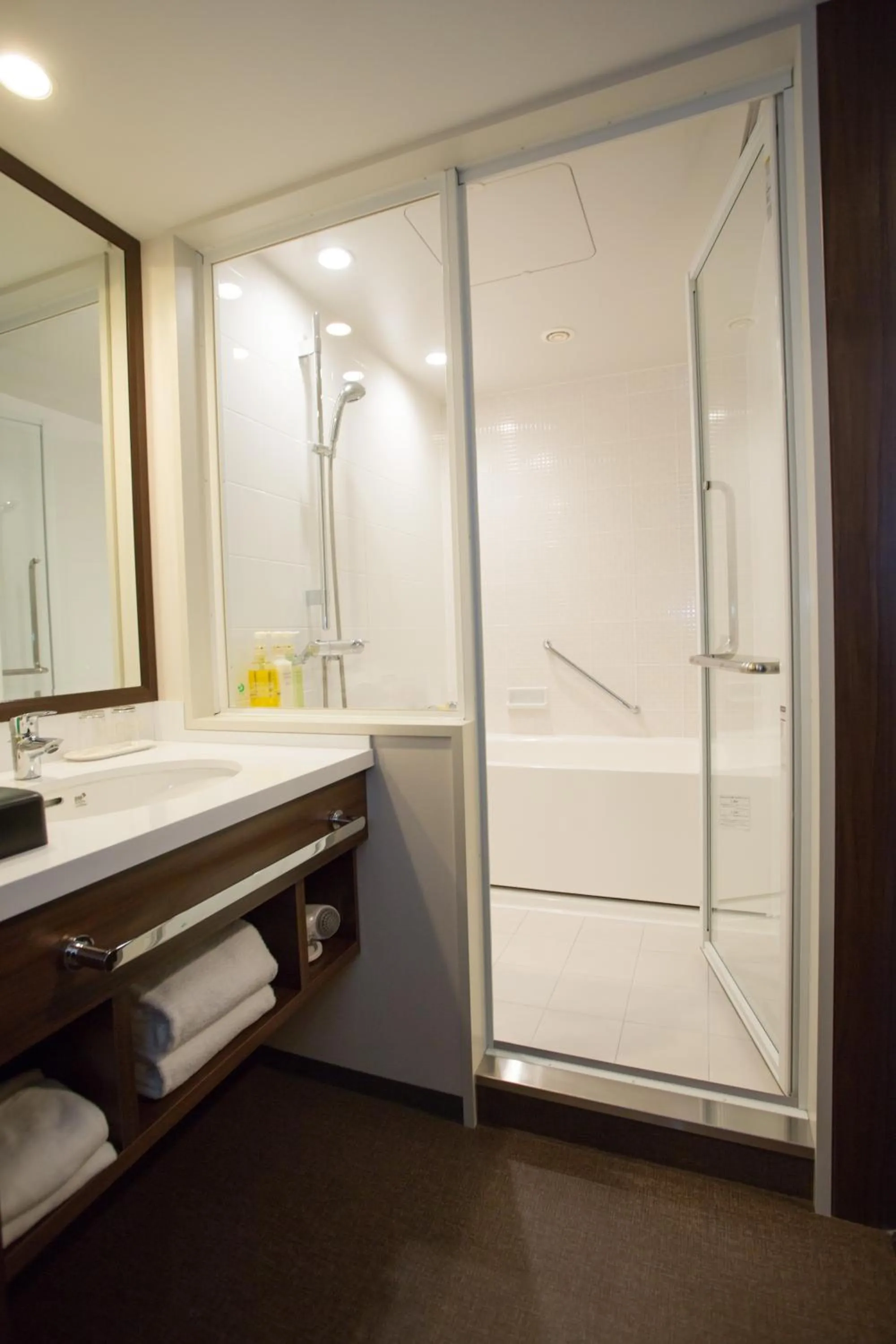 Area and facilities in Nagoya Tokyu Hotel