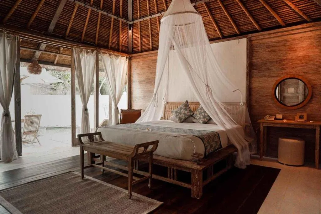 Bedroom, Bed in Visakha Sanur by Puri Signatures