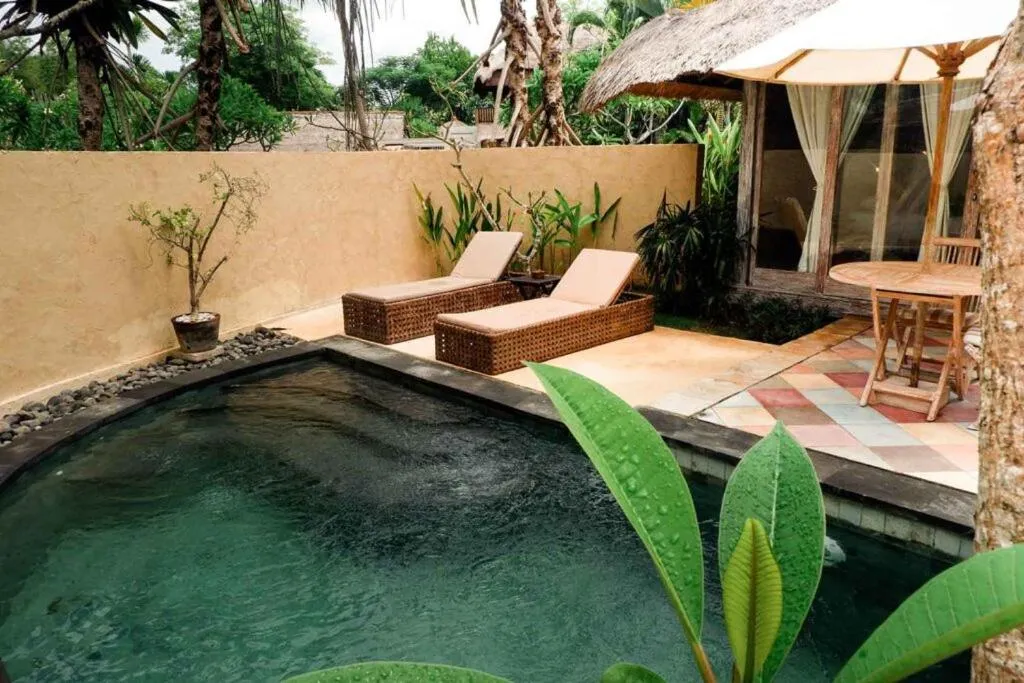 Pool view in Visakha Sanur by Puri Signatures