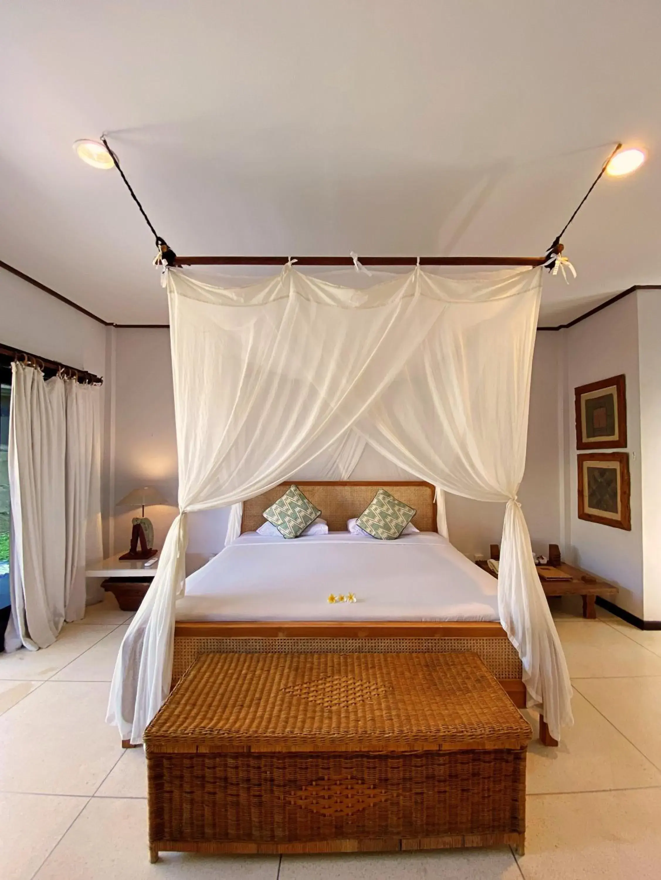 Bedroom, Bed in Visakha Sanur by Puri Signatures Bedroom, Bed in Visakha Sanur by Puri Signatures
