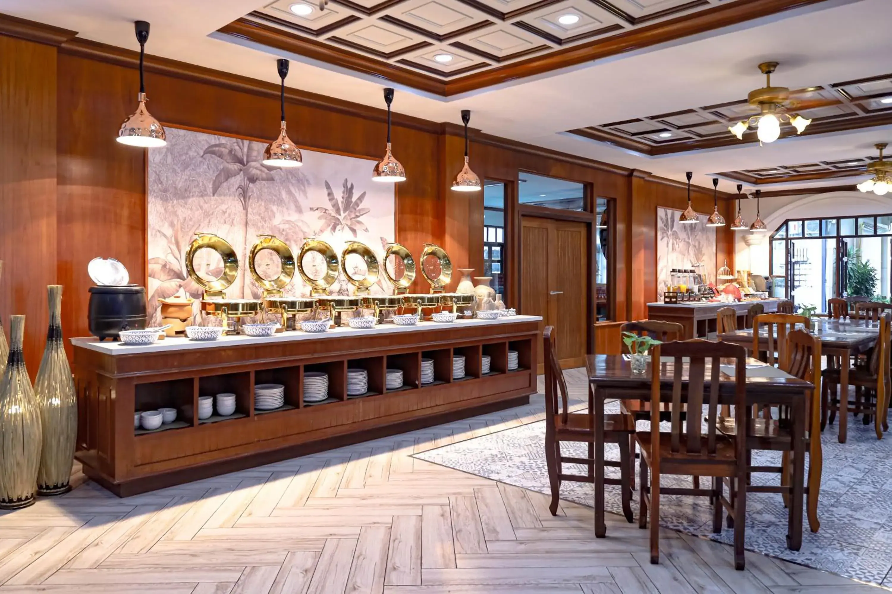 Breakfast in Tony Resort Breakfast in Tony Resort