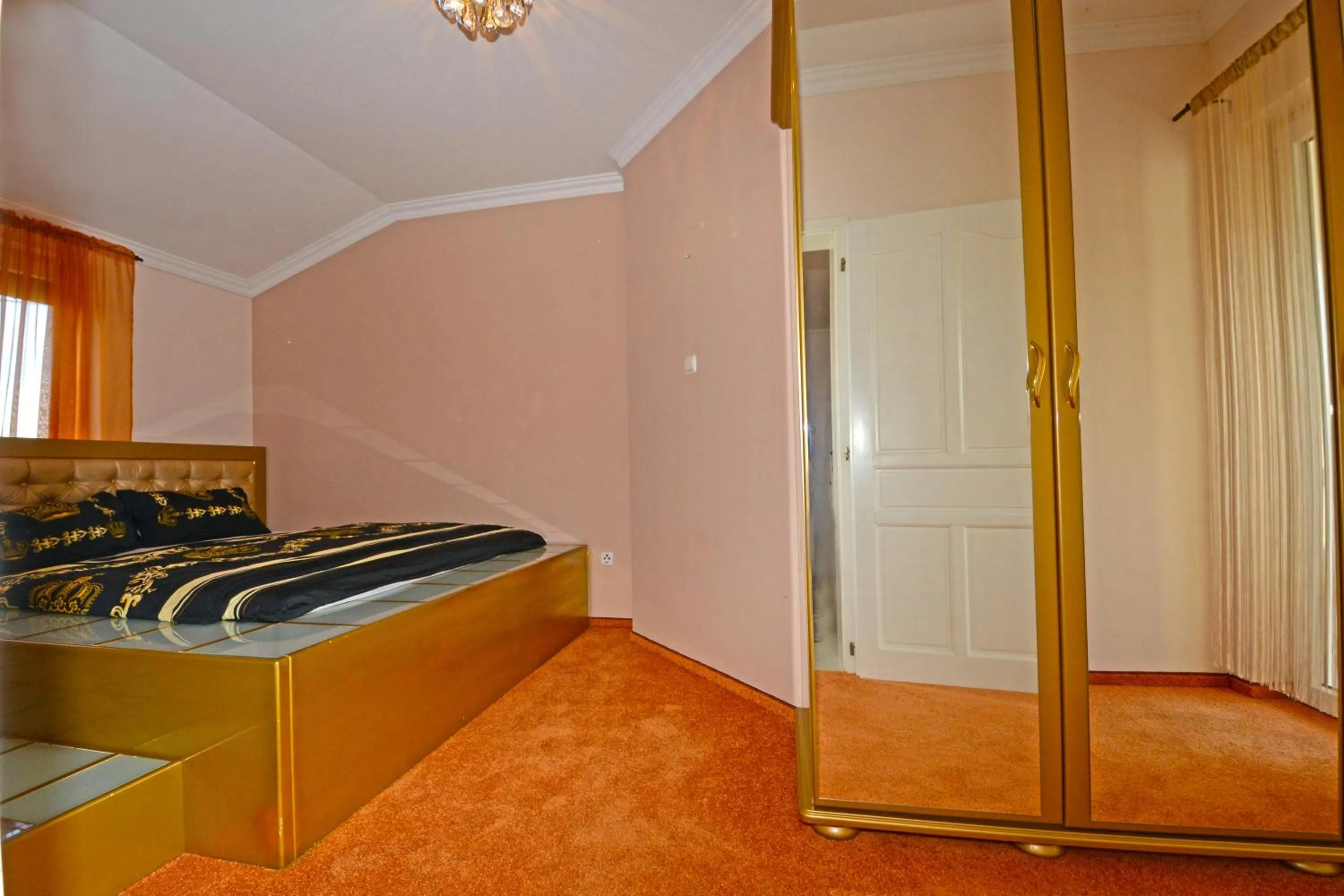 Bedroom, Bed in Villa Zare