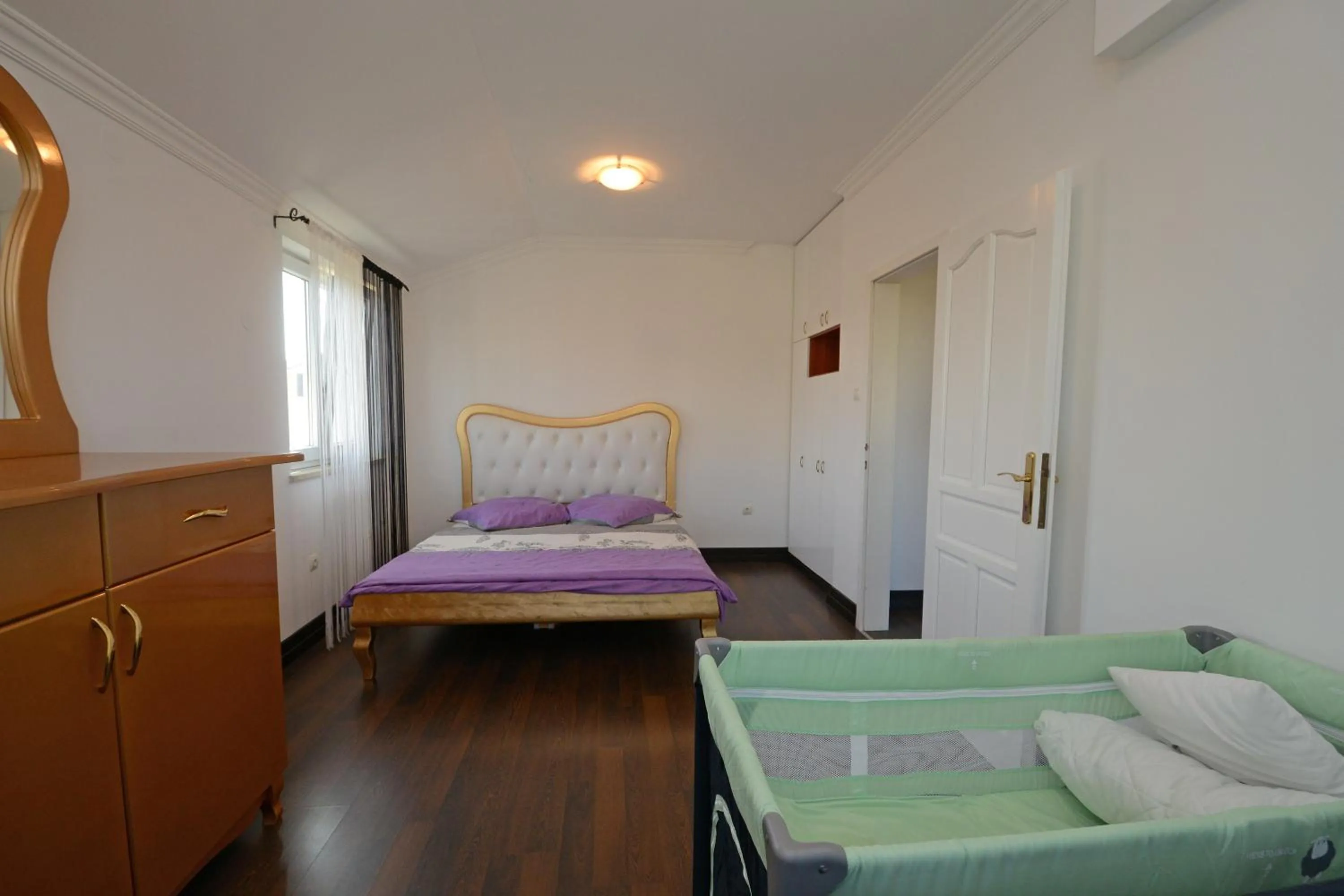 Bedroom, Bed in Villa Zare