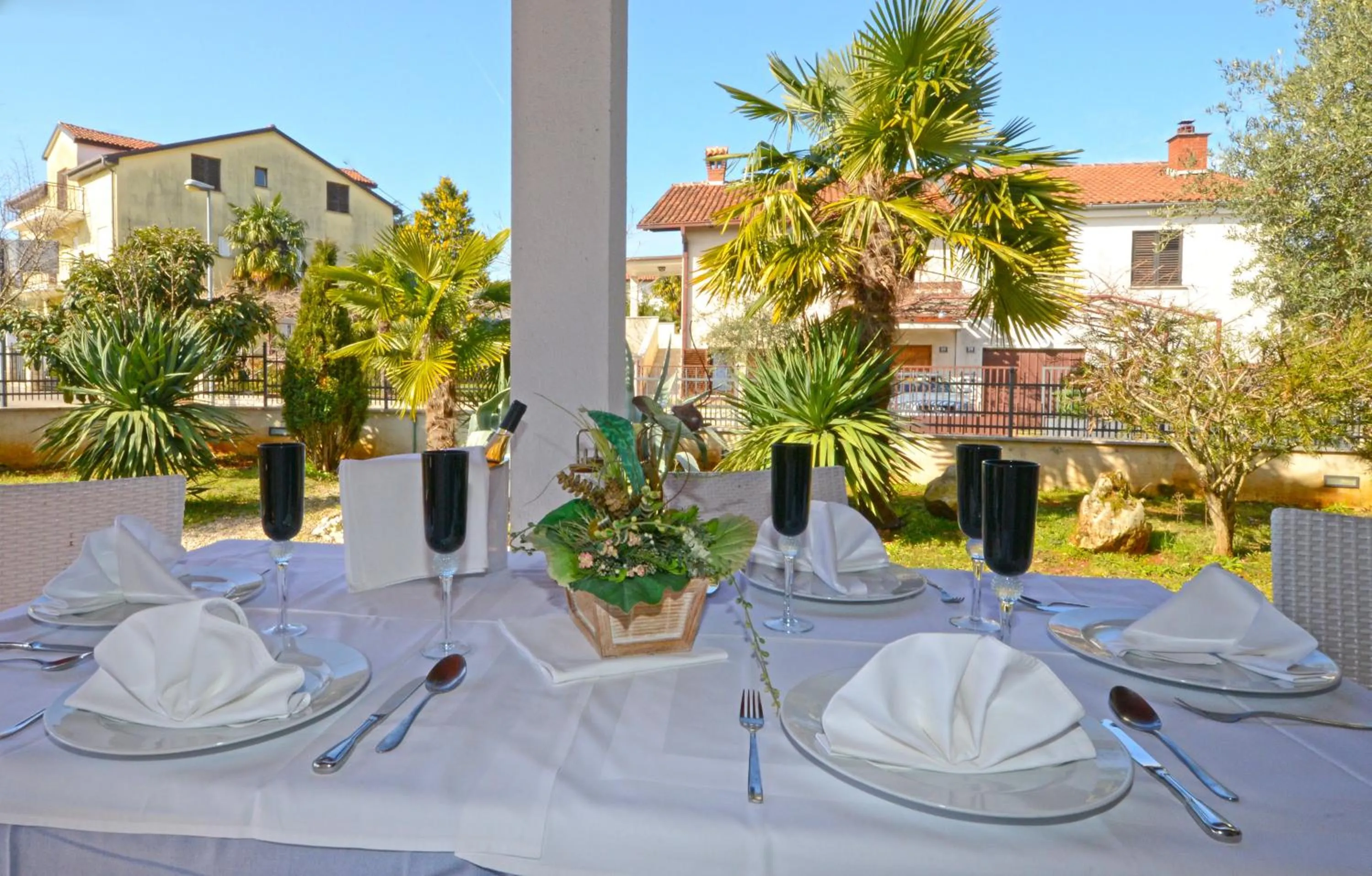 Balcony/Terrace in Villa Zare