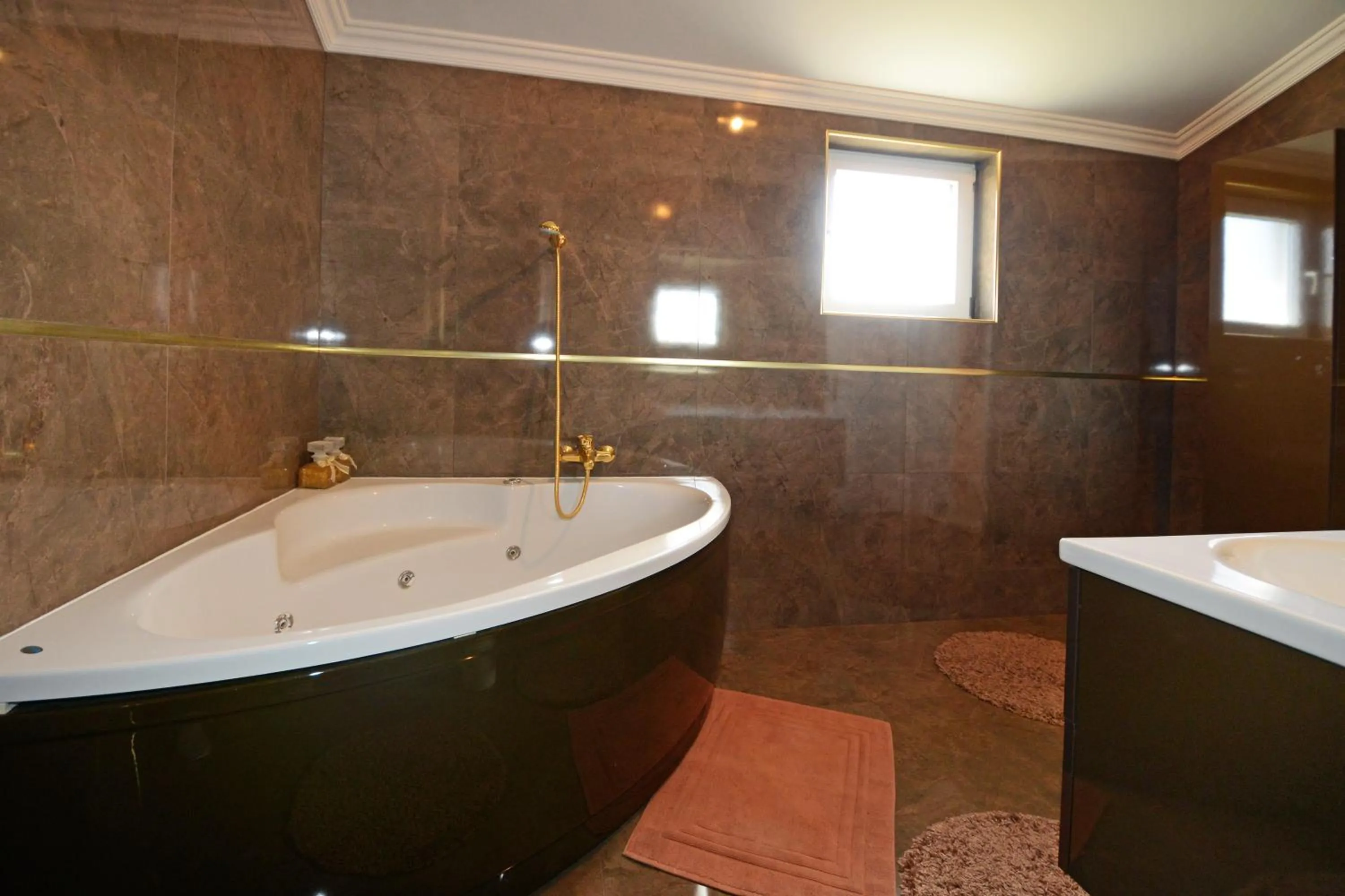 Bathroom in Villa Zare