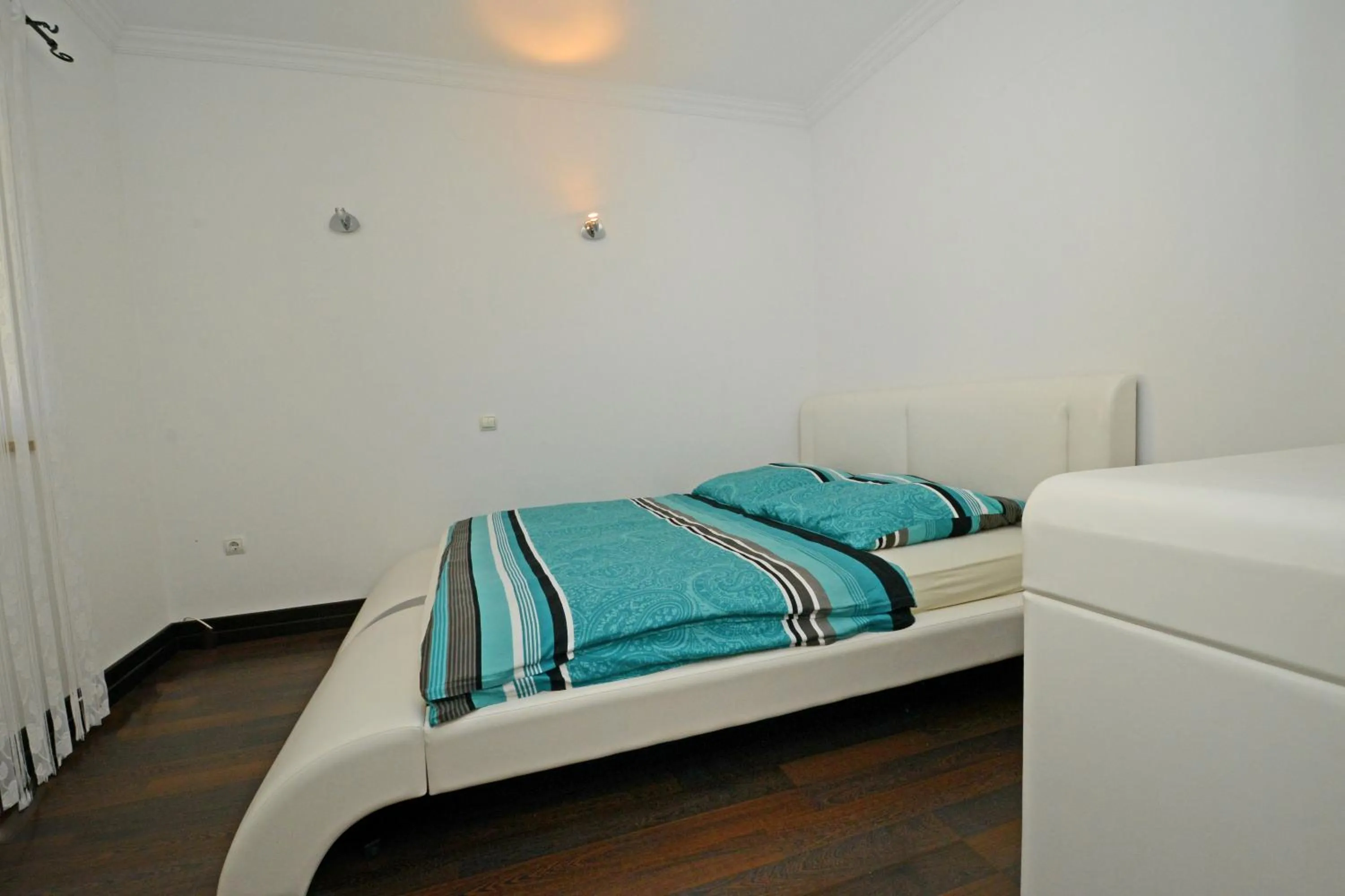 Bedroom, Bed in Villa Zare
