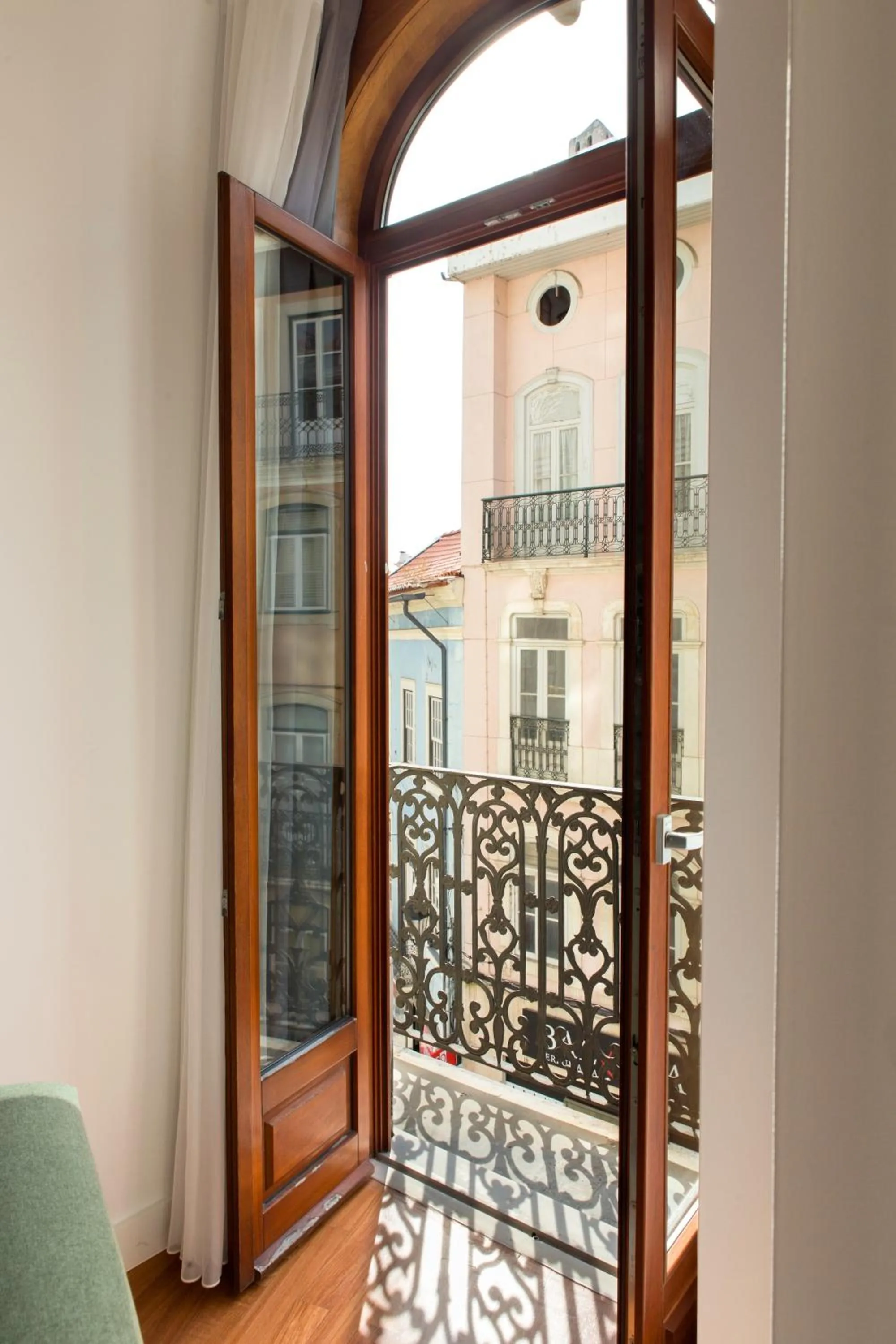 Balcony/Terrace in Orpheus - Miguel Torga - UNESCO Heritage