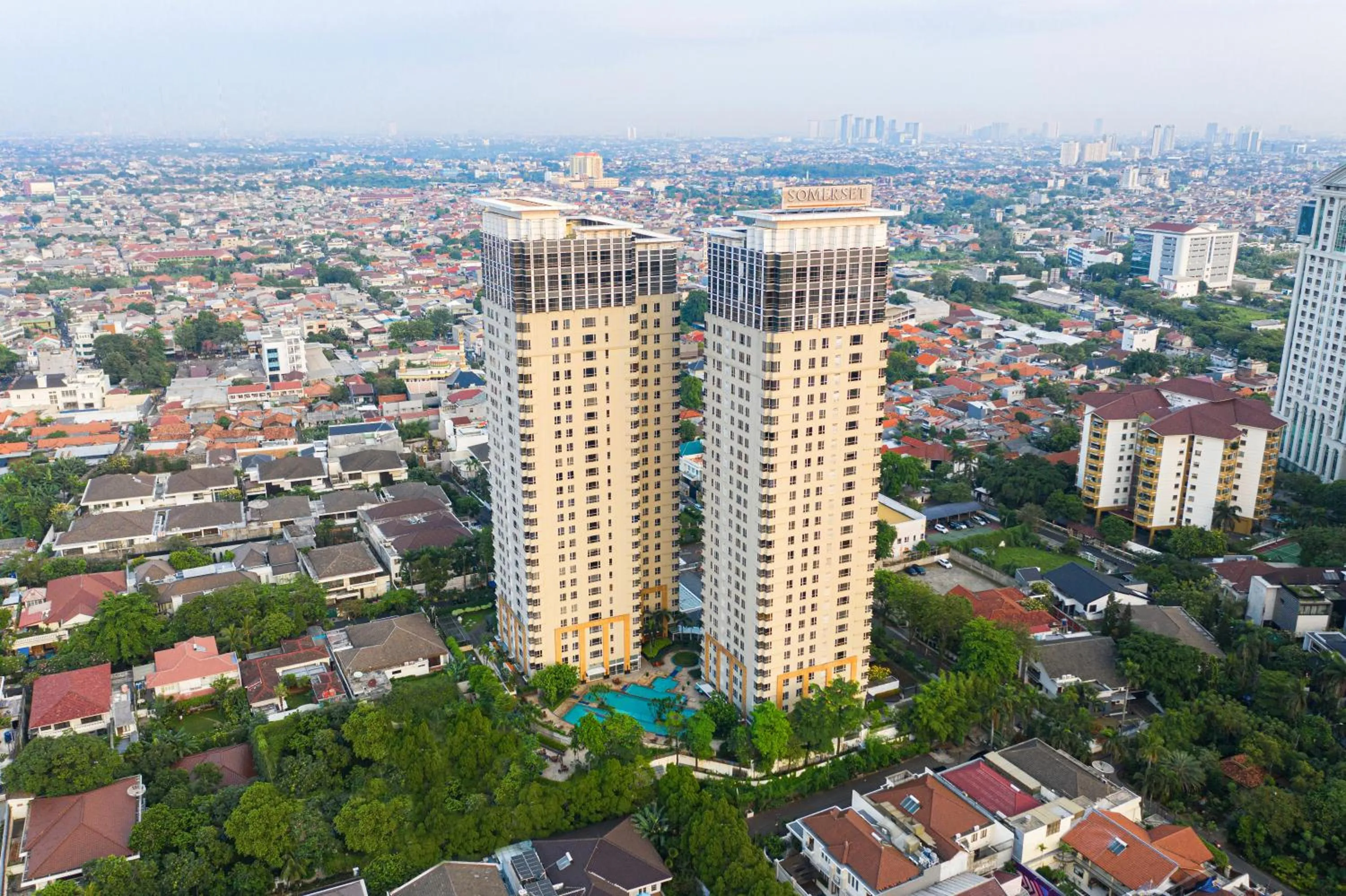 Property building in Somerset Berlian Jakarta