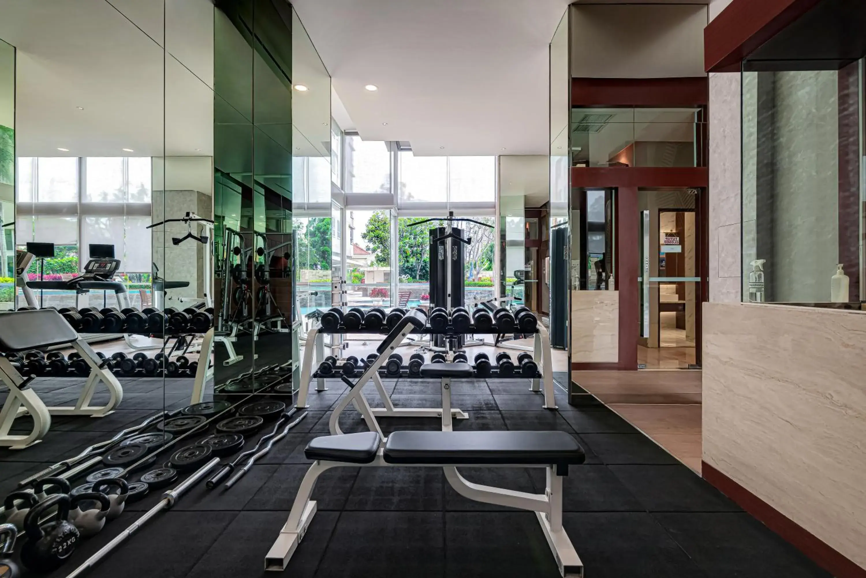 Fitness centre/facilities in Somerset Berlian Jakarta Fitness centre/facilities in Somerset Berlian Jakarta