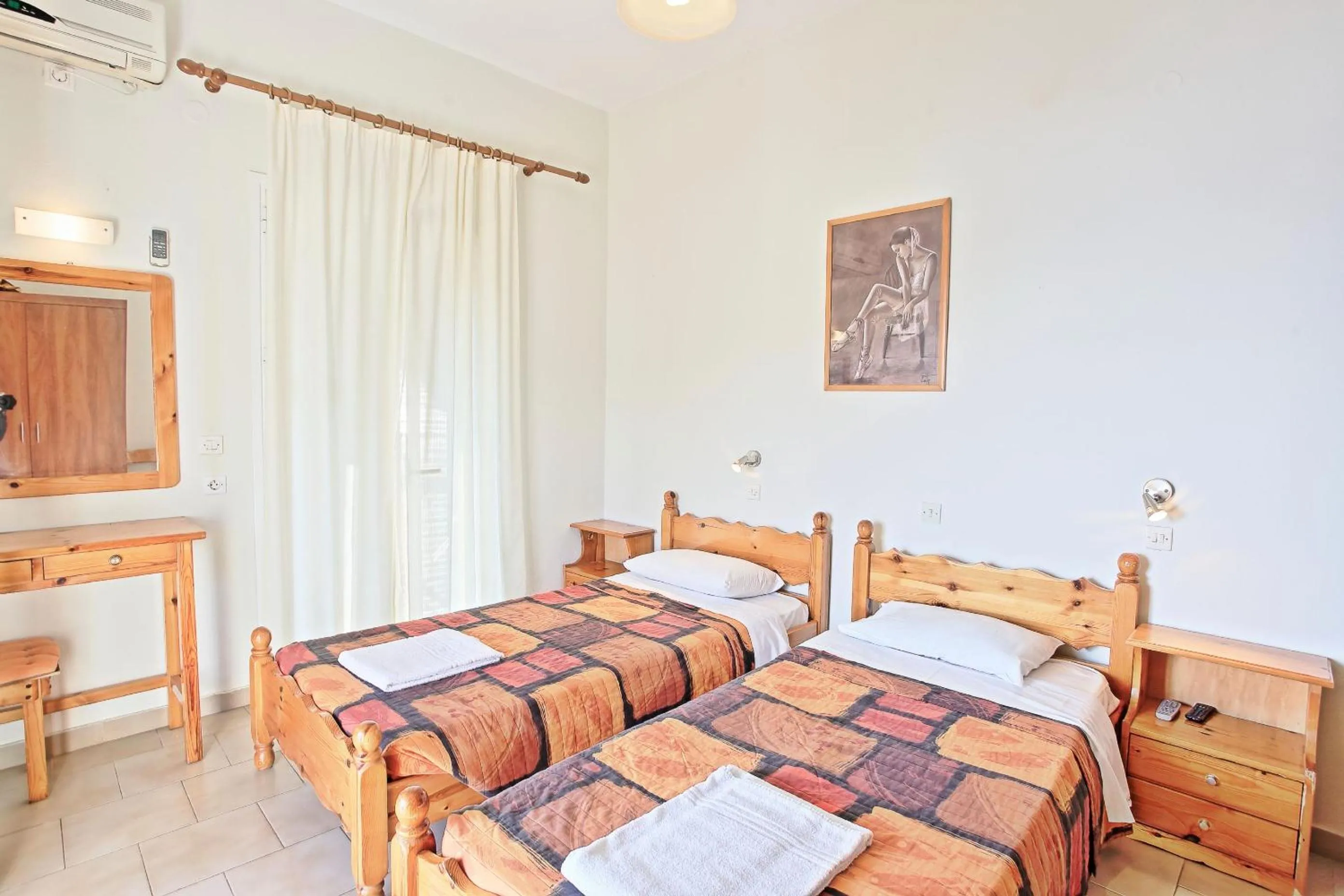 Bed in Zoulis Andonis