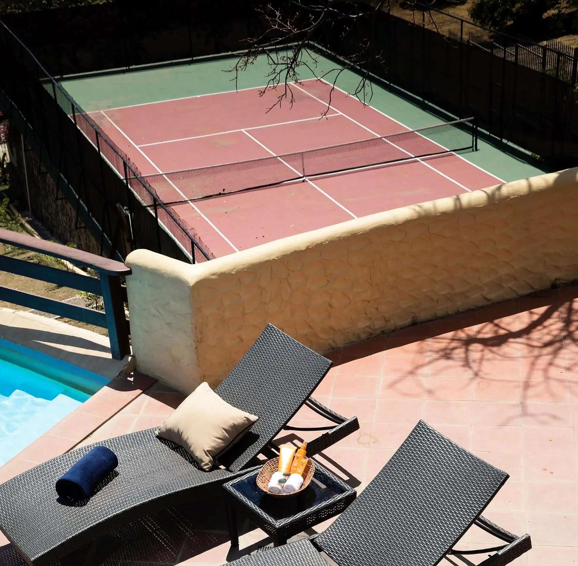 Tennis court in Secret Harbour Boutique Hotel and Marina
