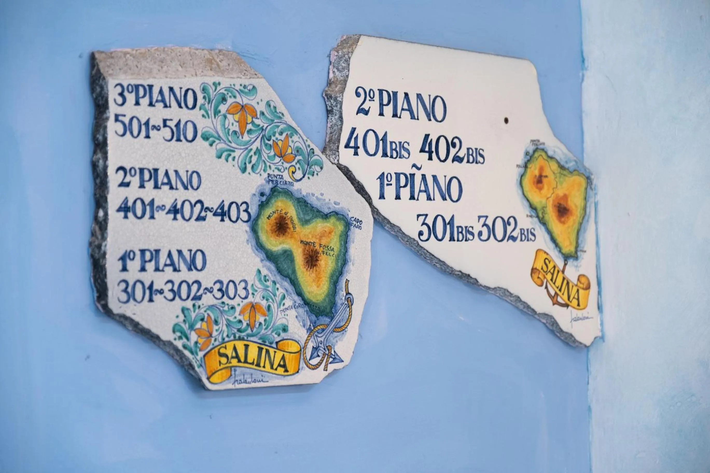 Decorative detail in Oasi Azzurra