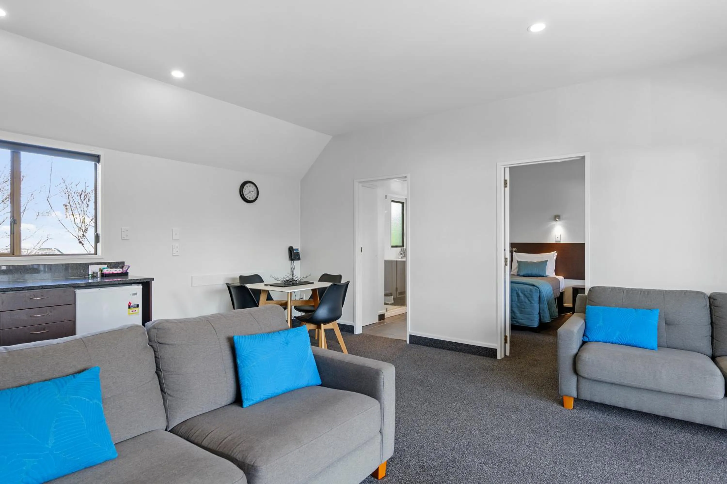 Living room in Ashford Motor Lodge