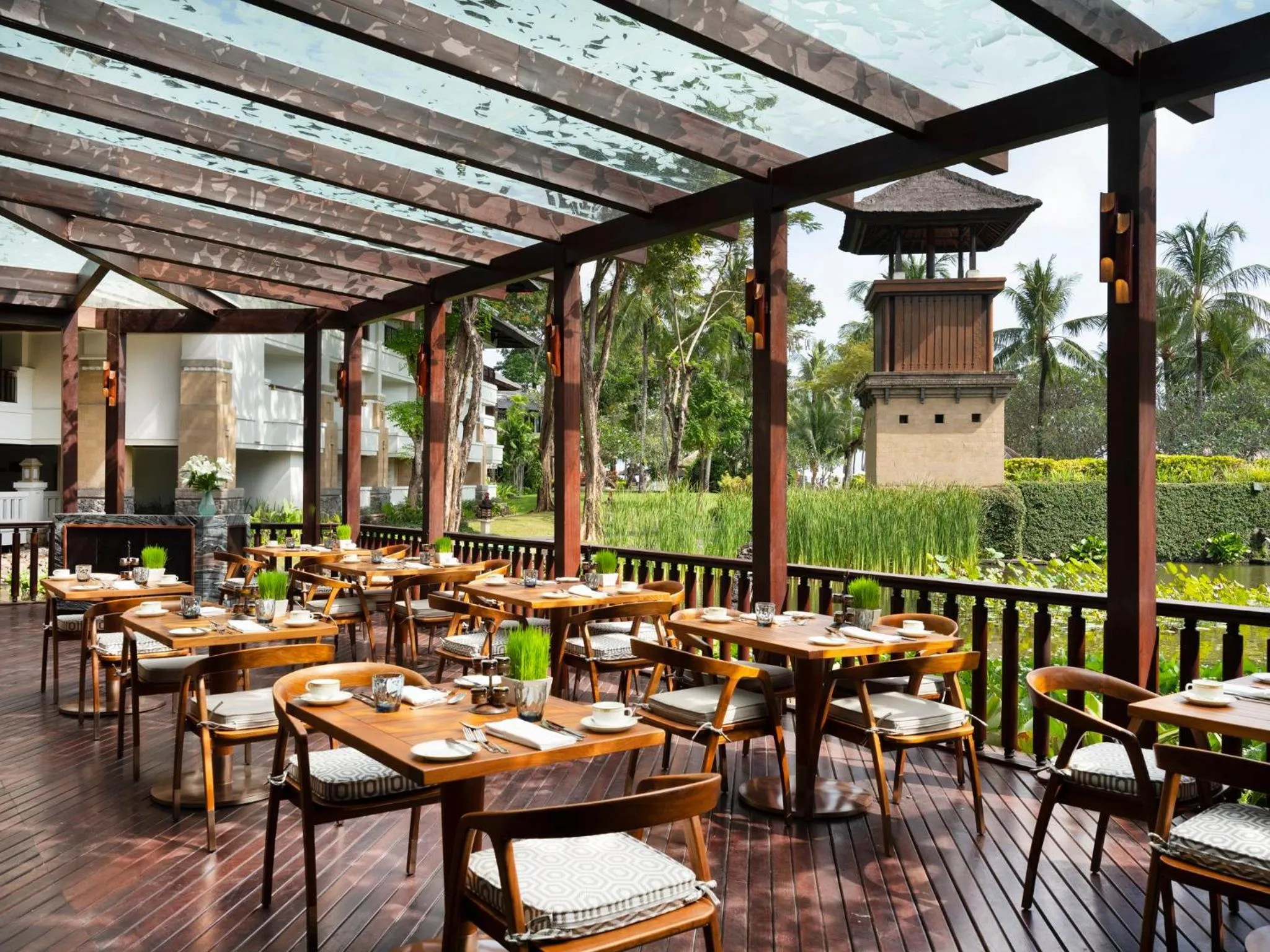 Restaurant/places to eat in InterContinental Bali Resort by IHG