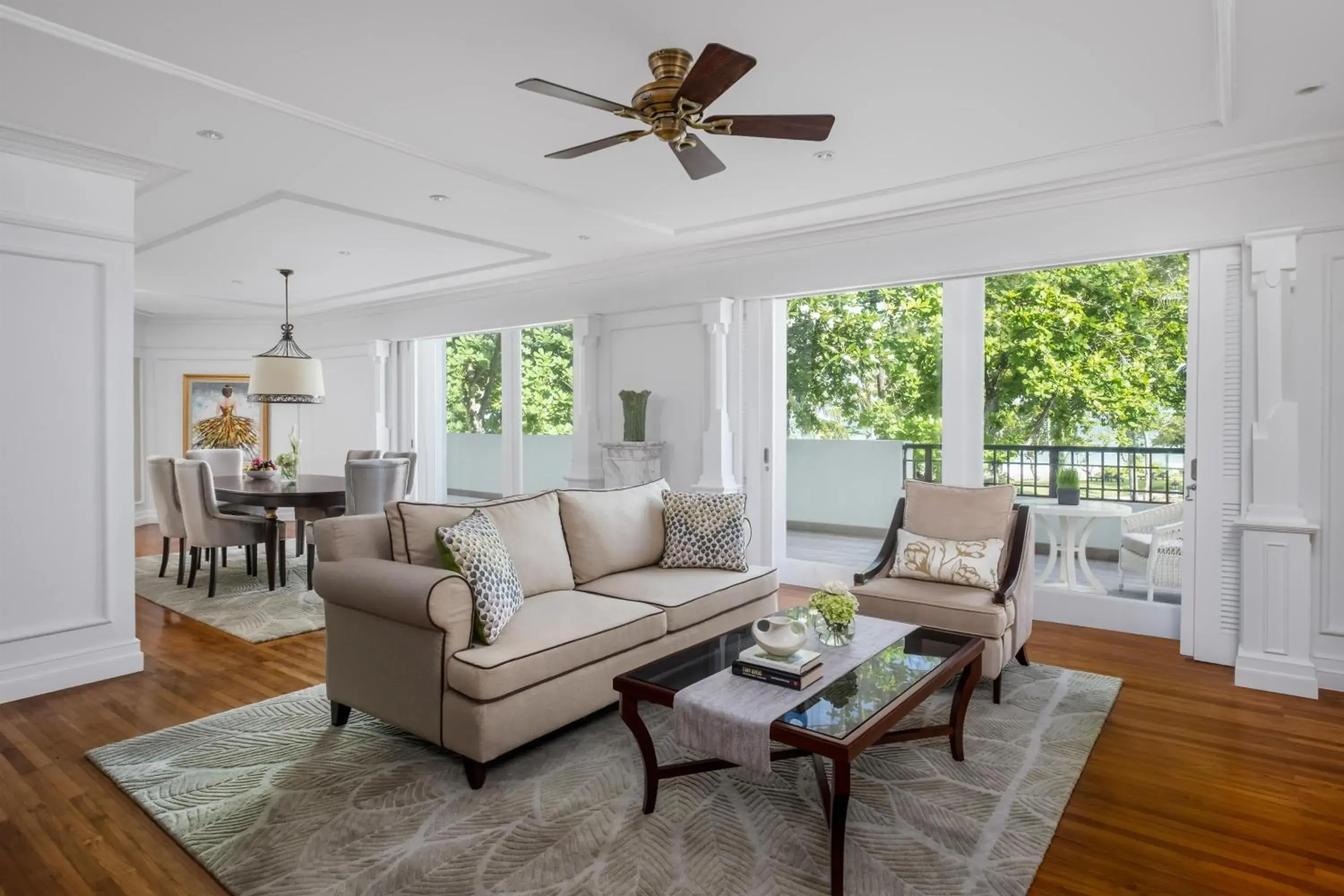 Photo of the whole room in InterContinental Bali Resort by IHG Photo of the whole room in InterContinental Bali Resort by IHG