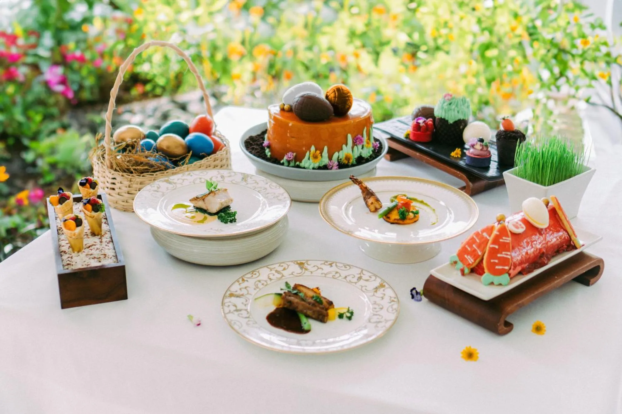 Restaurant/places to eat in InterContinental Bali Resort by IHG