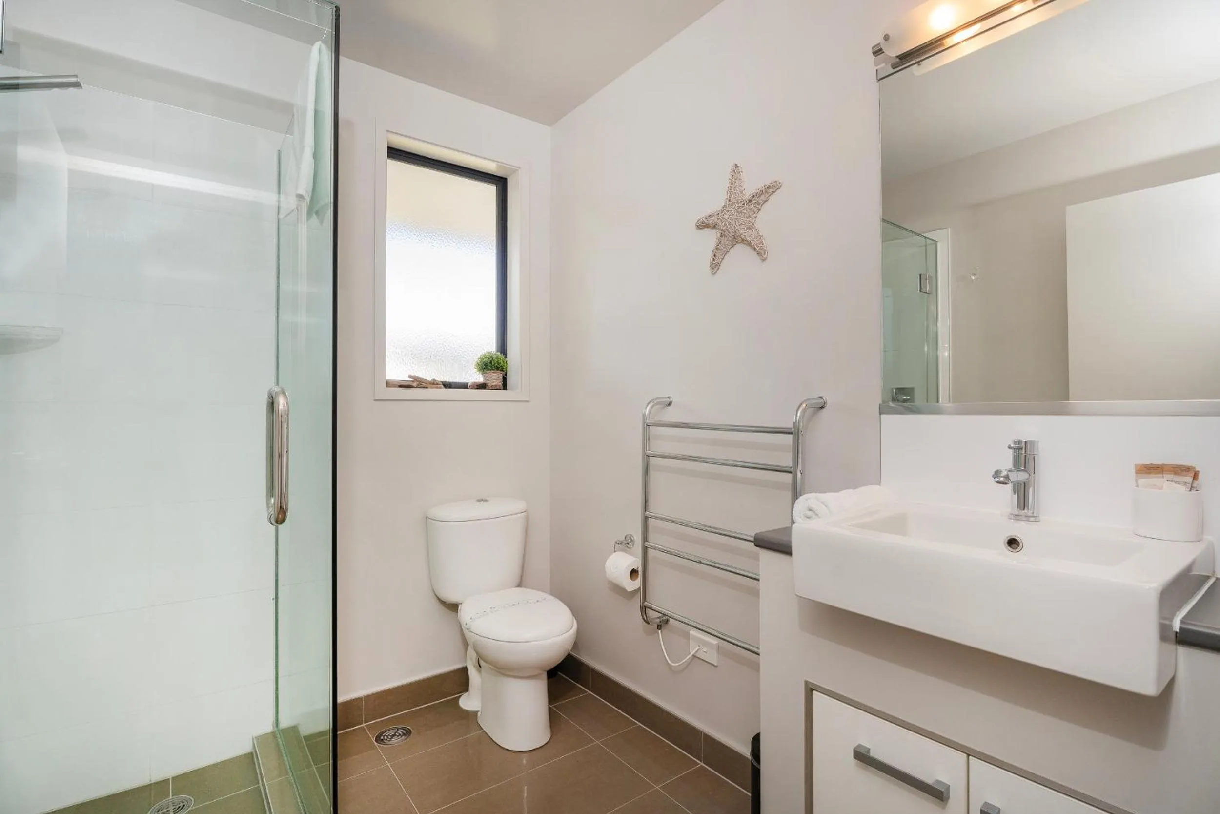 Sovereign Pier On The Waterways