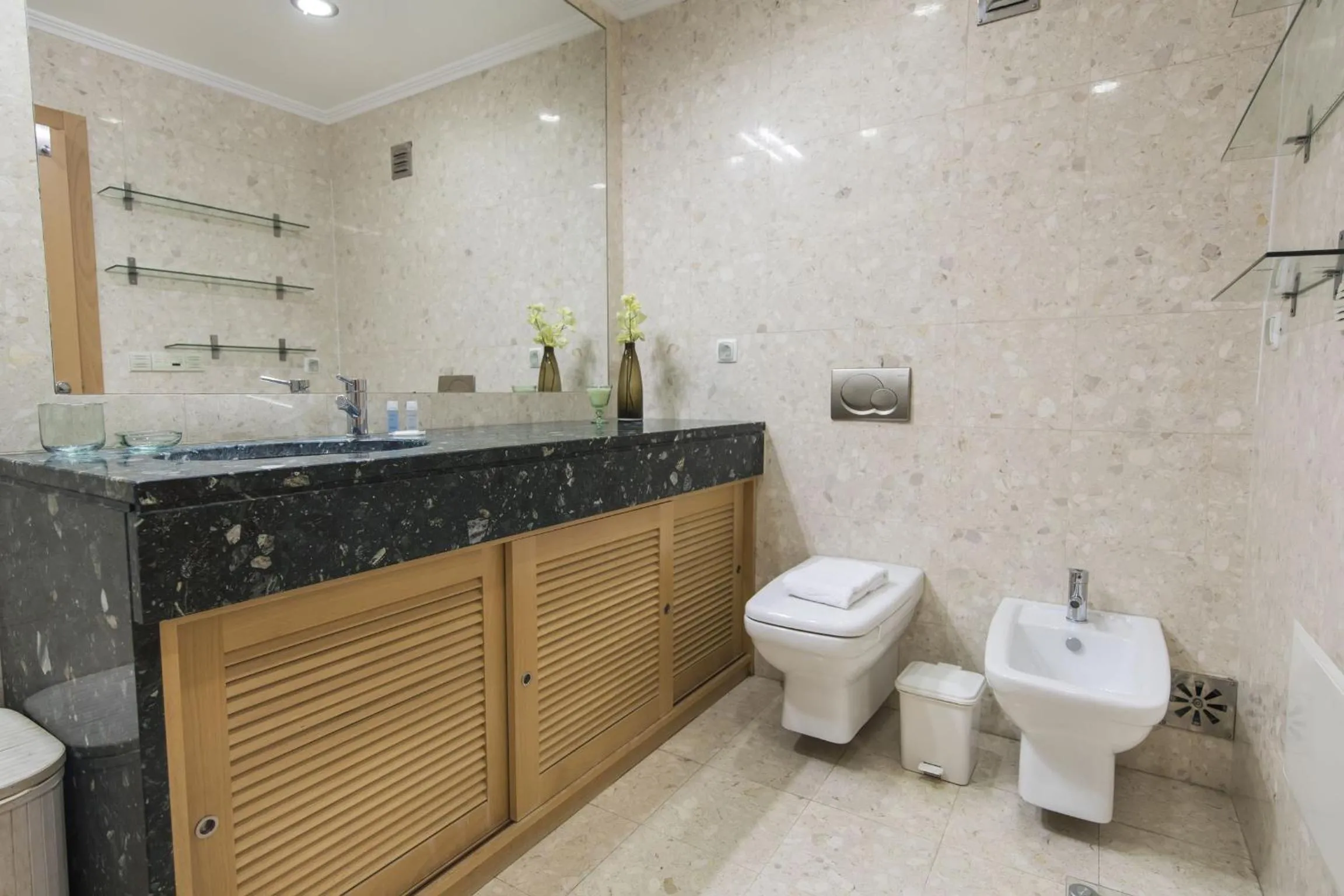 Bathroom in LovelyStay - Modern apartment in Anjos