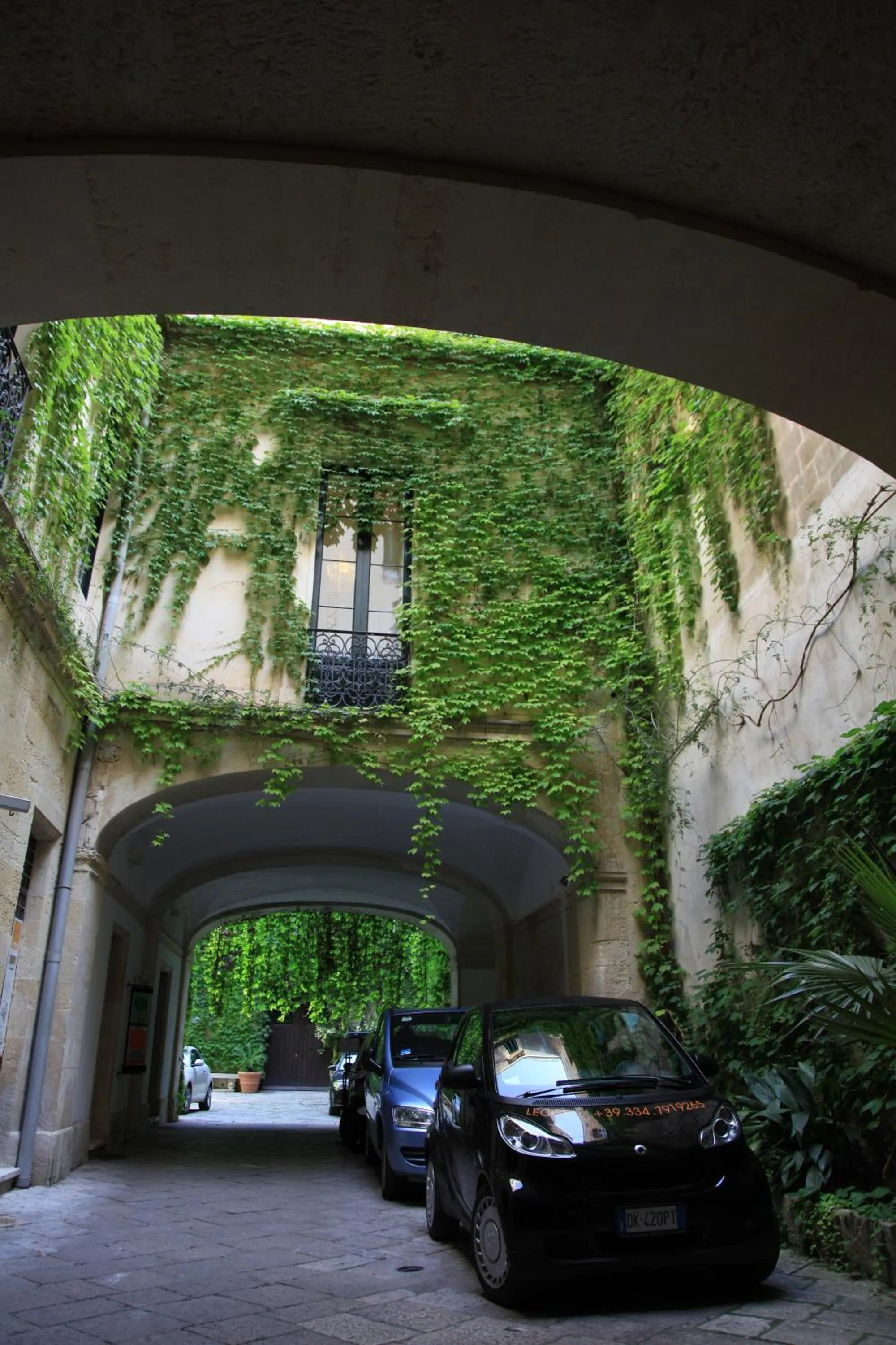 Property building in Palazzo Rollo