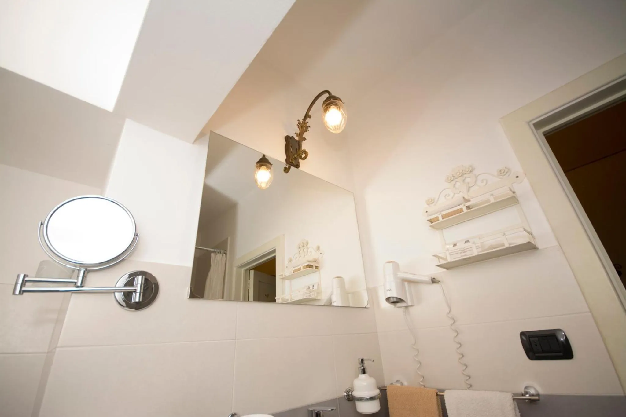 Bathroom in Palazzo Rollo