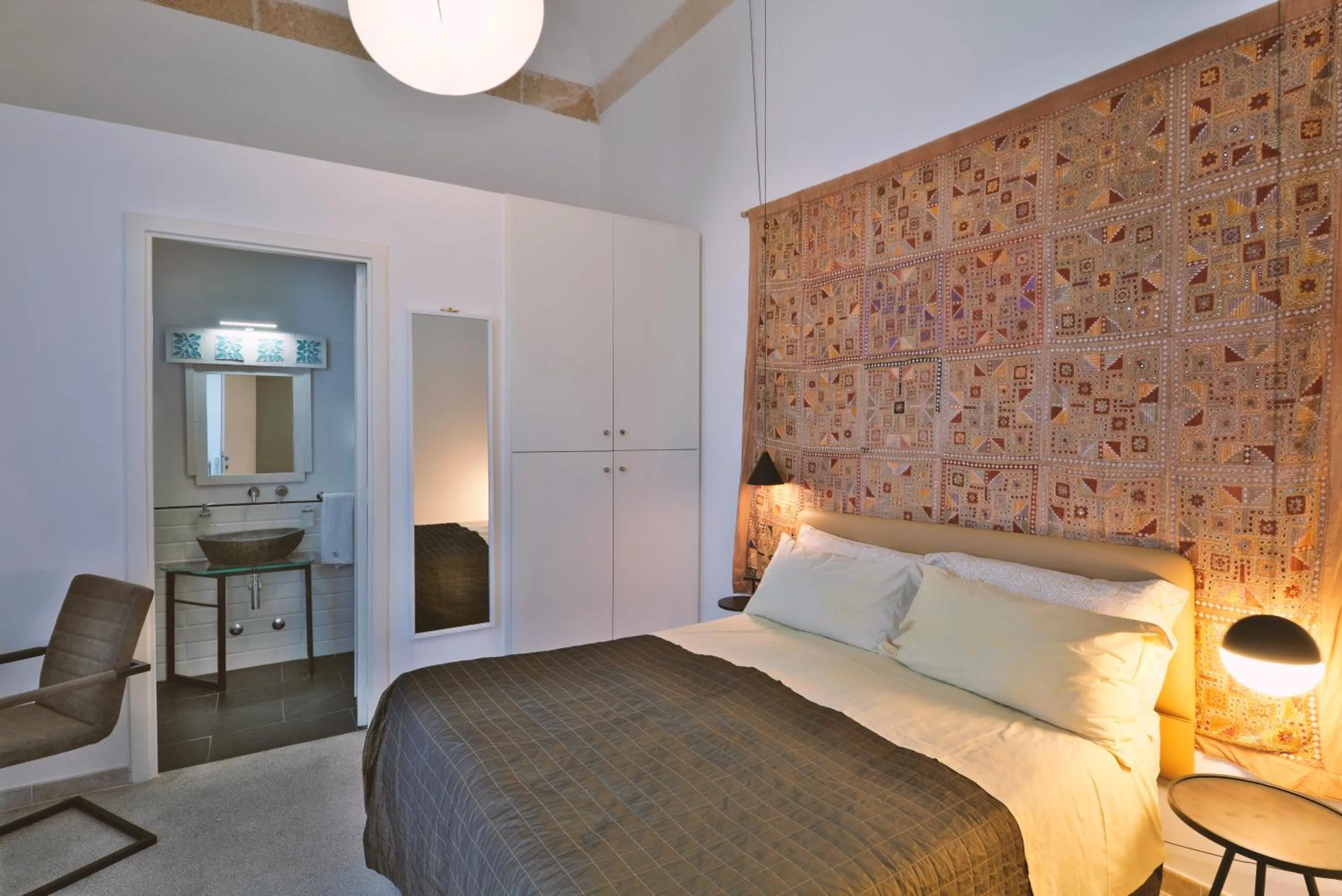 Bedroom, Bed in Palazzo Rollo