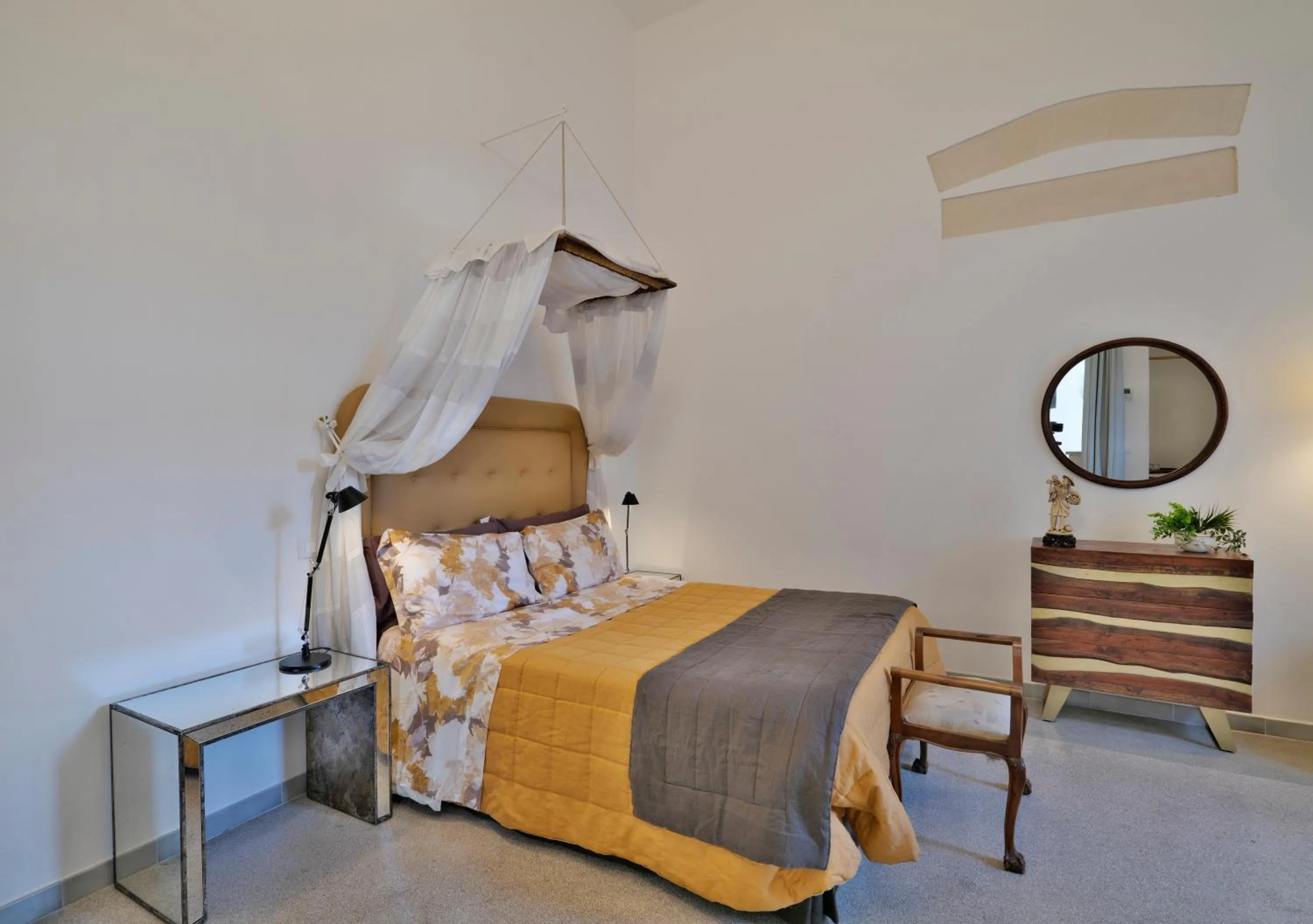 Bedroom, Bed in Palazzo Rollo