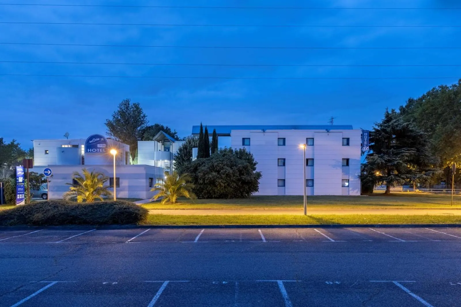 Property building in The Originals Access, Hôtel Innostar