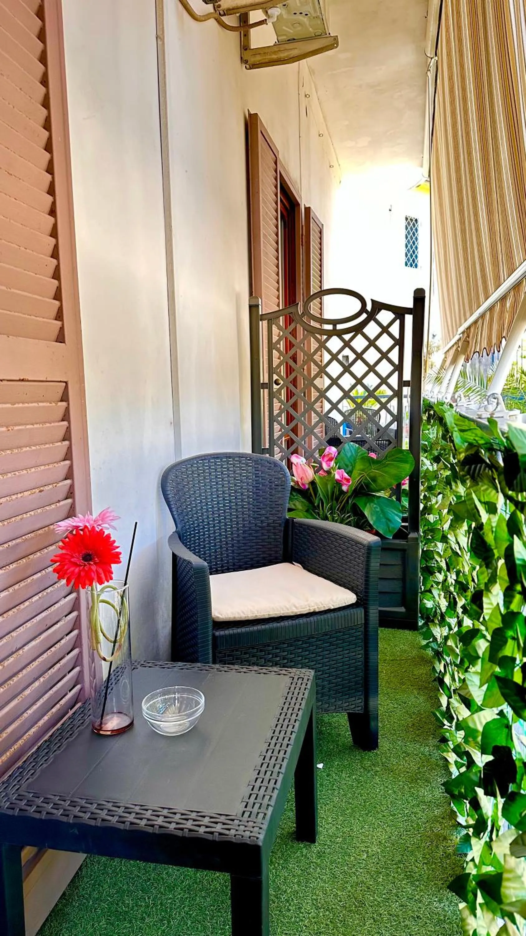 Property building in Laetitia Guest House32