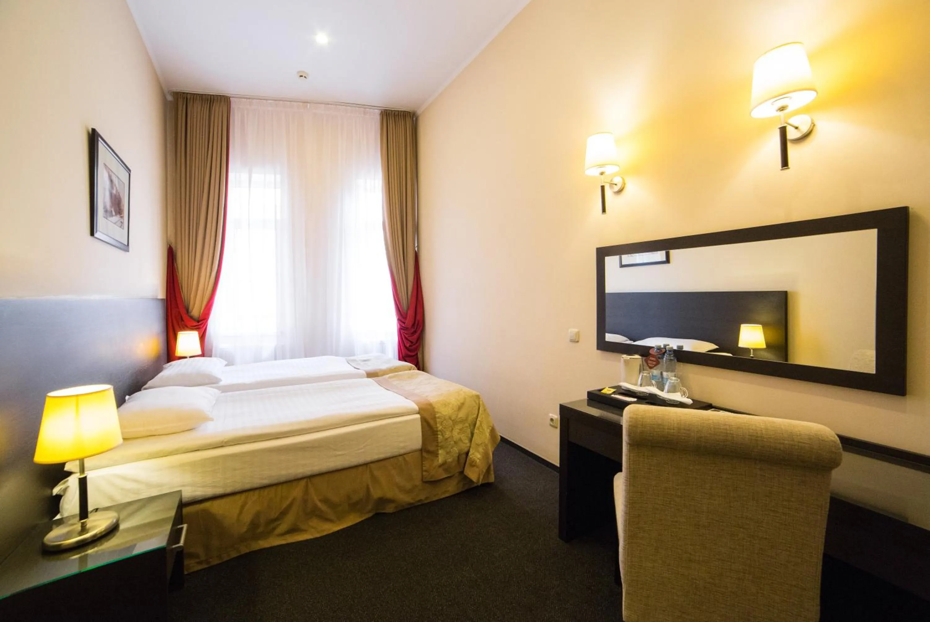 Bedroom, Bed in Optima Dworzec Lviv