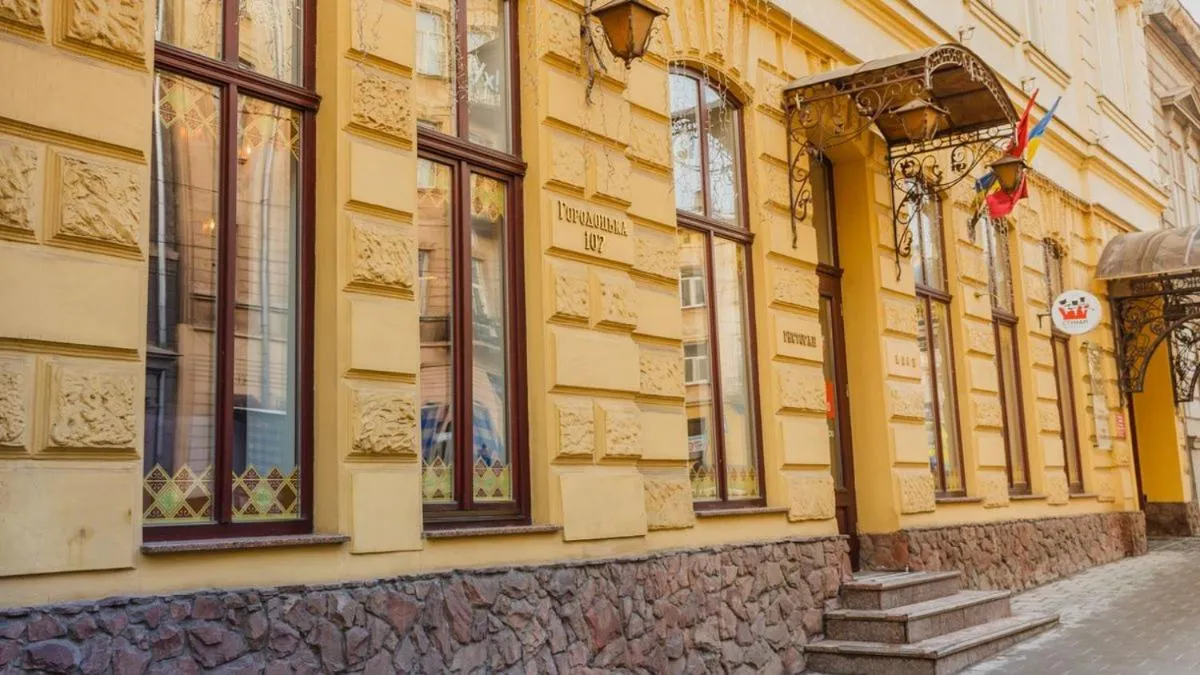 Restaurant/places to eat in Optima Dworzec Lviv