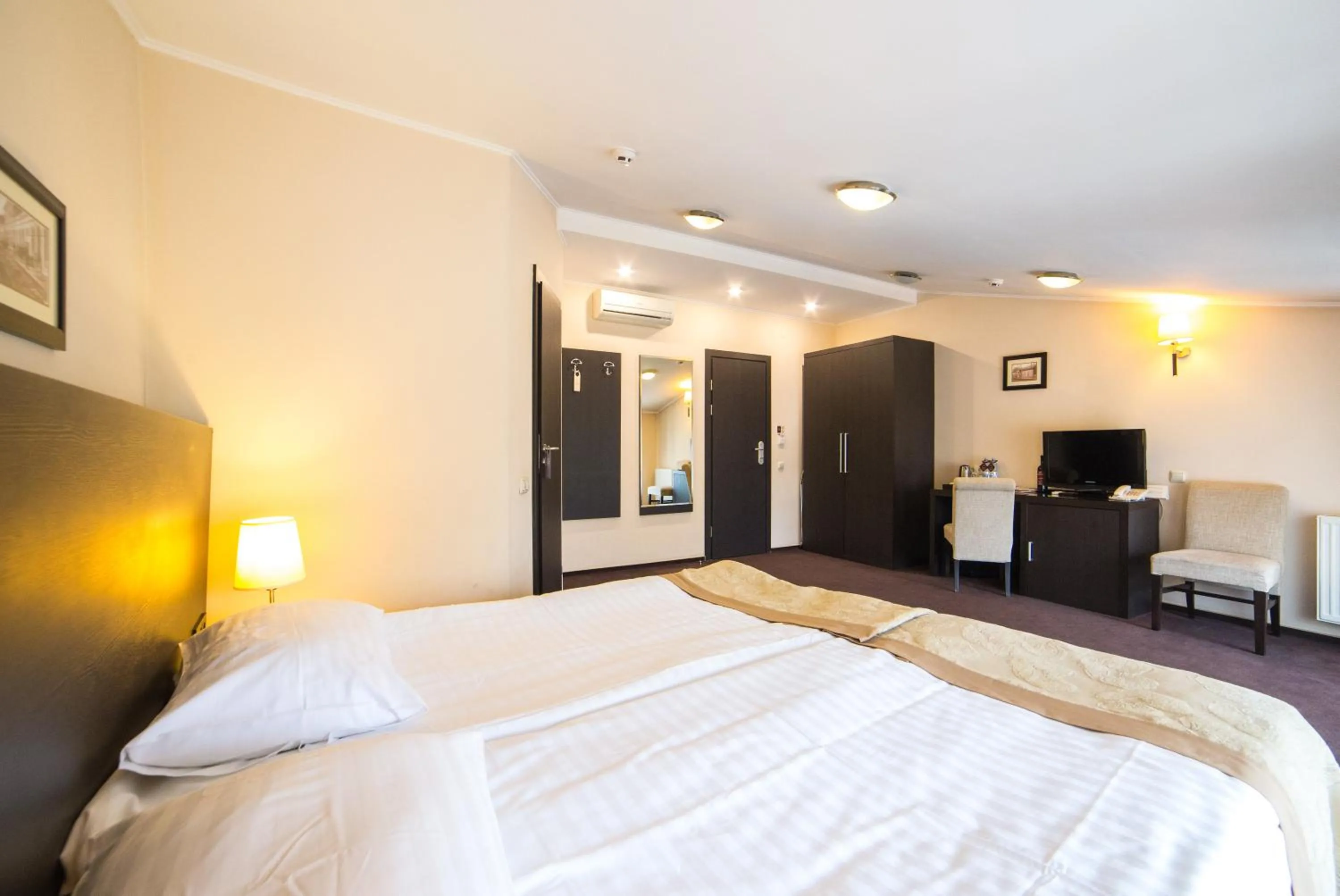 Bed in Optima Dworzec Lviv