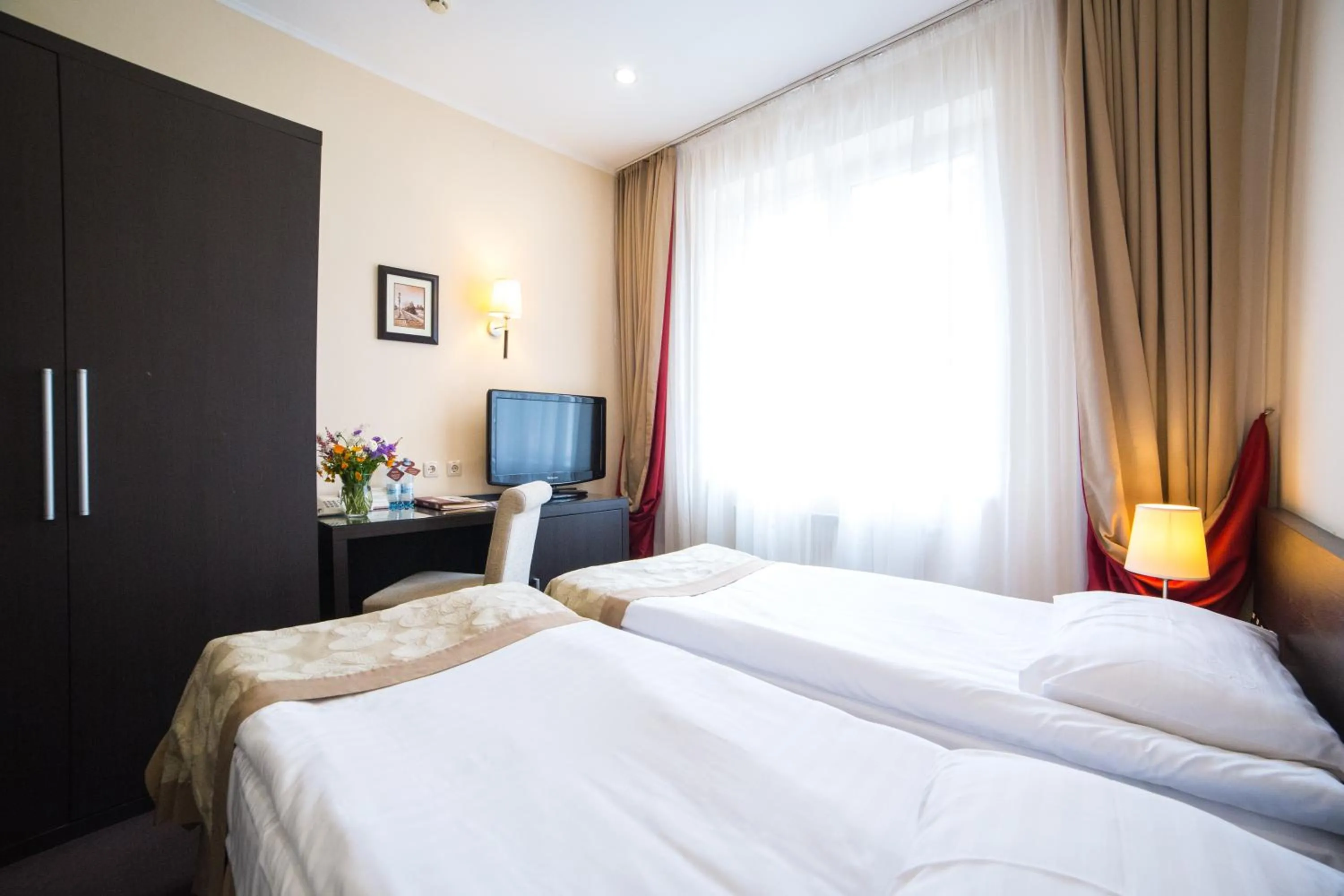 Bed in Optima Dworzec Lviv