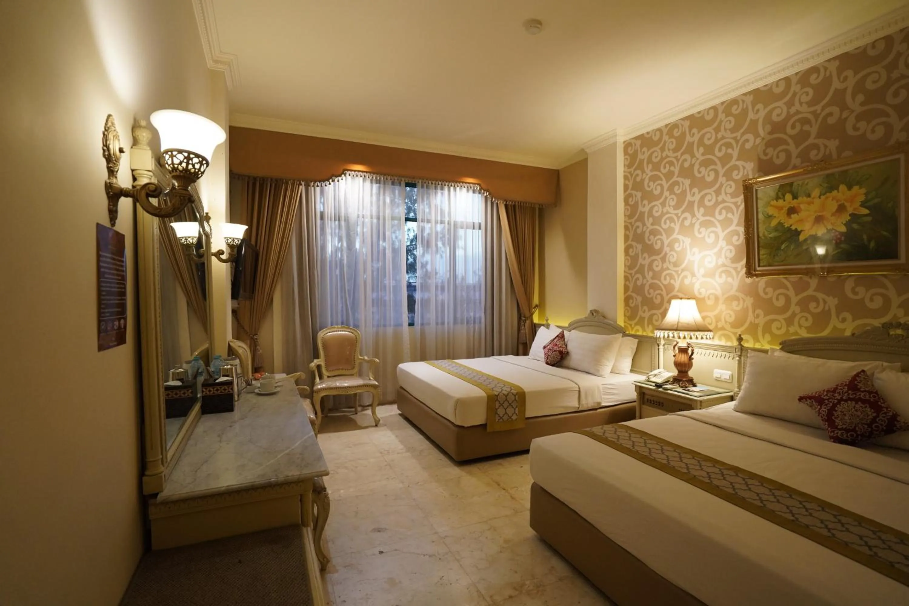 Bed in Hotel Indah Palace Solo