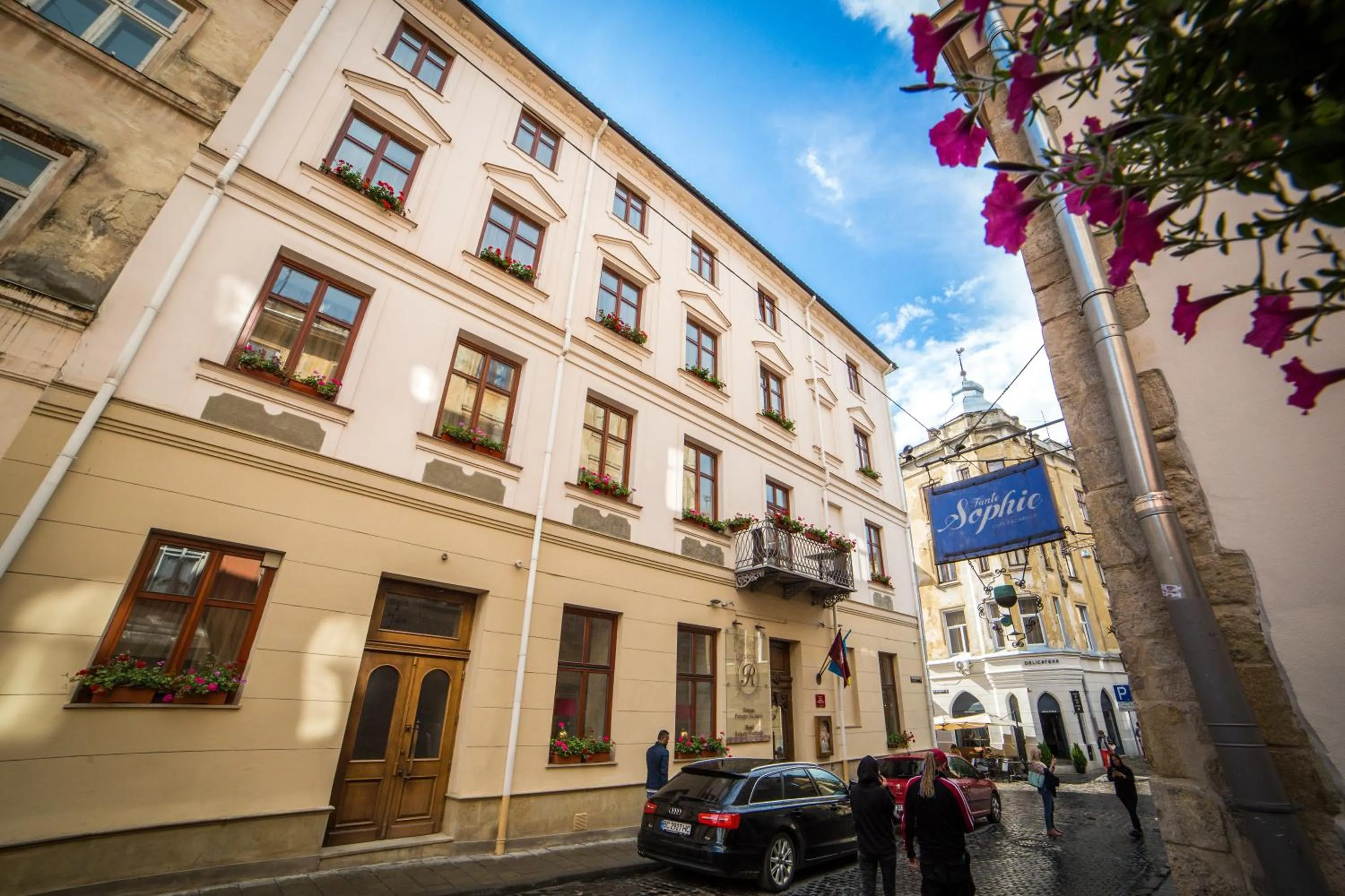 Optima Collection Medievale Lviv