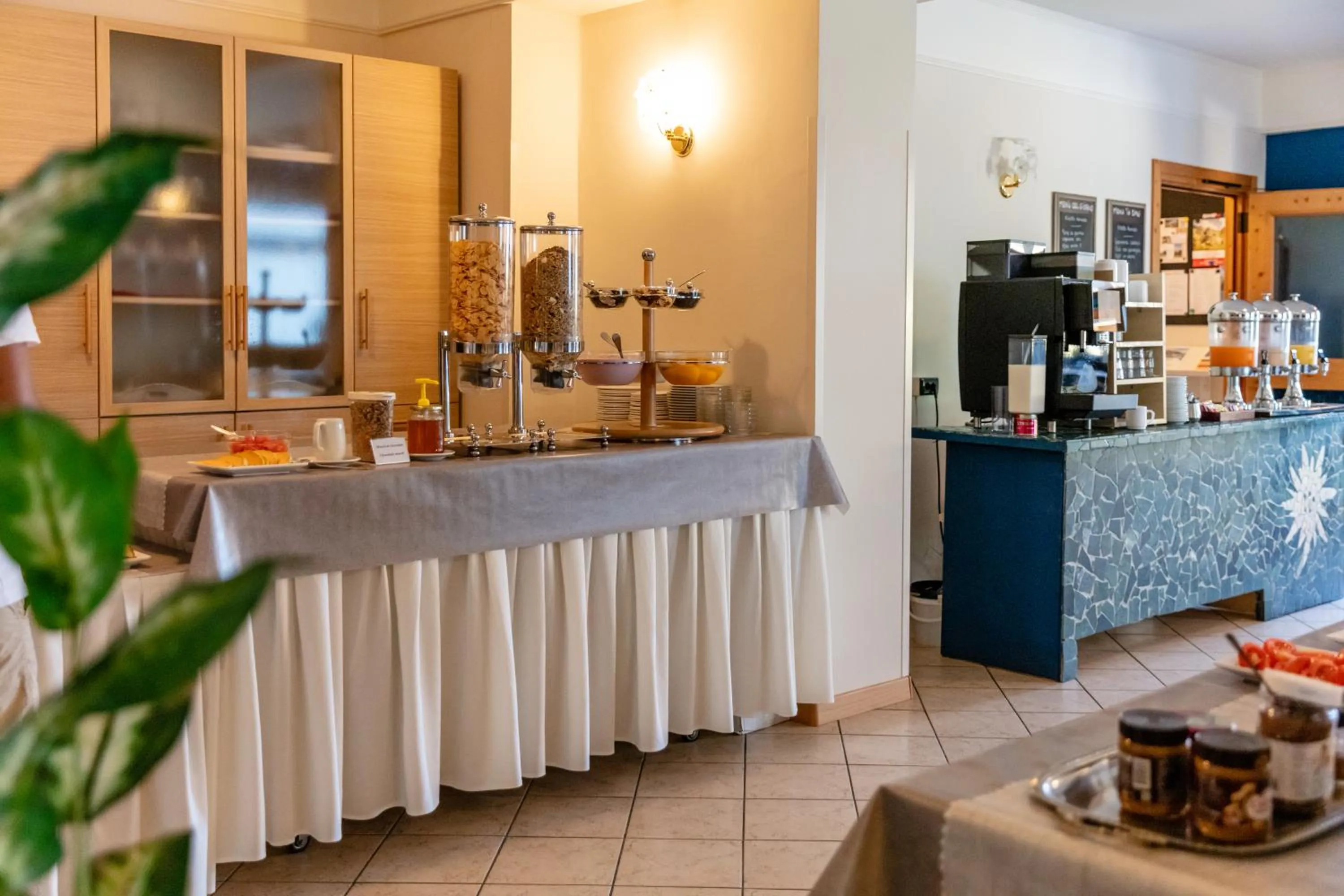 Food and drinks in Hotel Lory - Molveno - Dolomiti